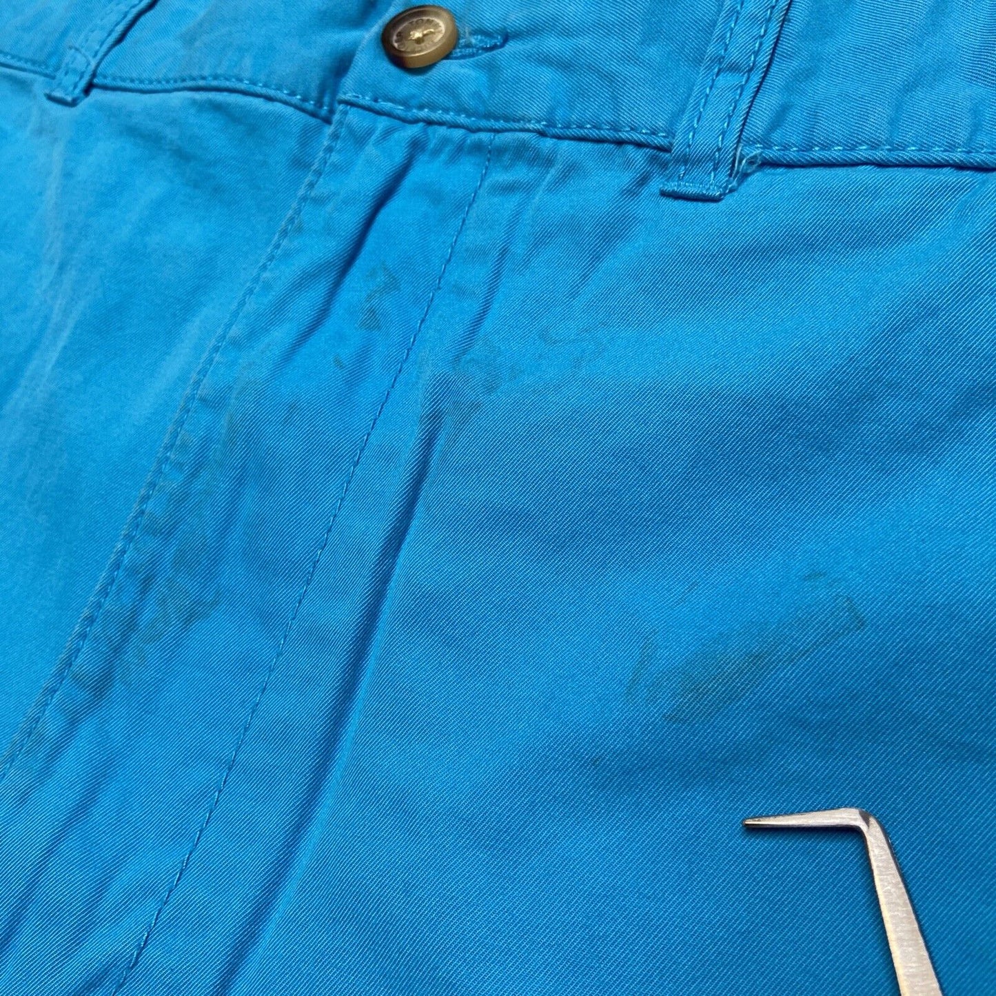 Tommy Hilfiger Chino Shorts Men's Size 46R Light Blue Casual Summer Shorts