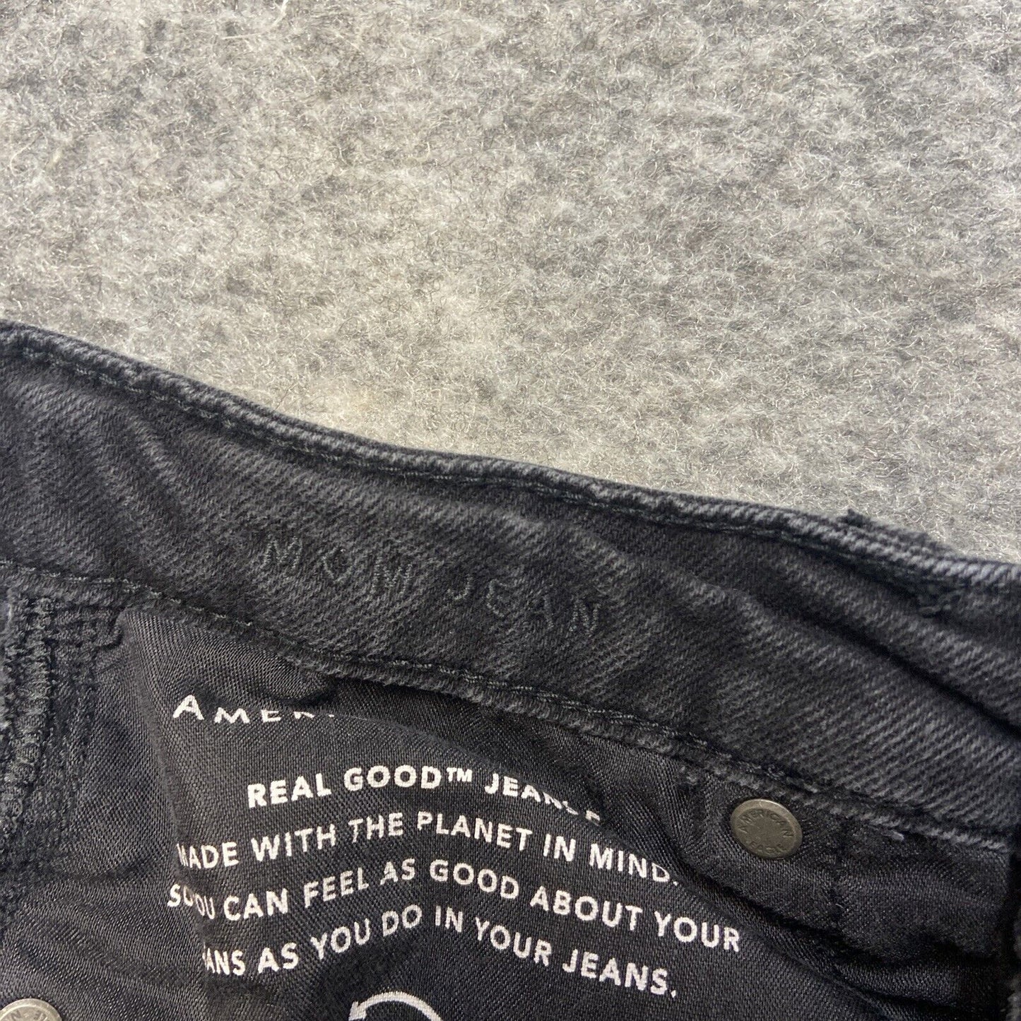 American Eagle Distressed Mom Jeans Women's Size 2R Black Denim