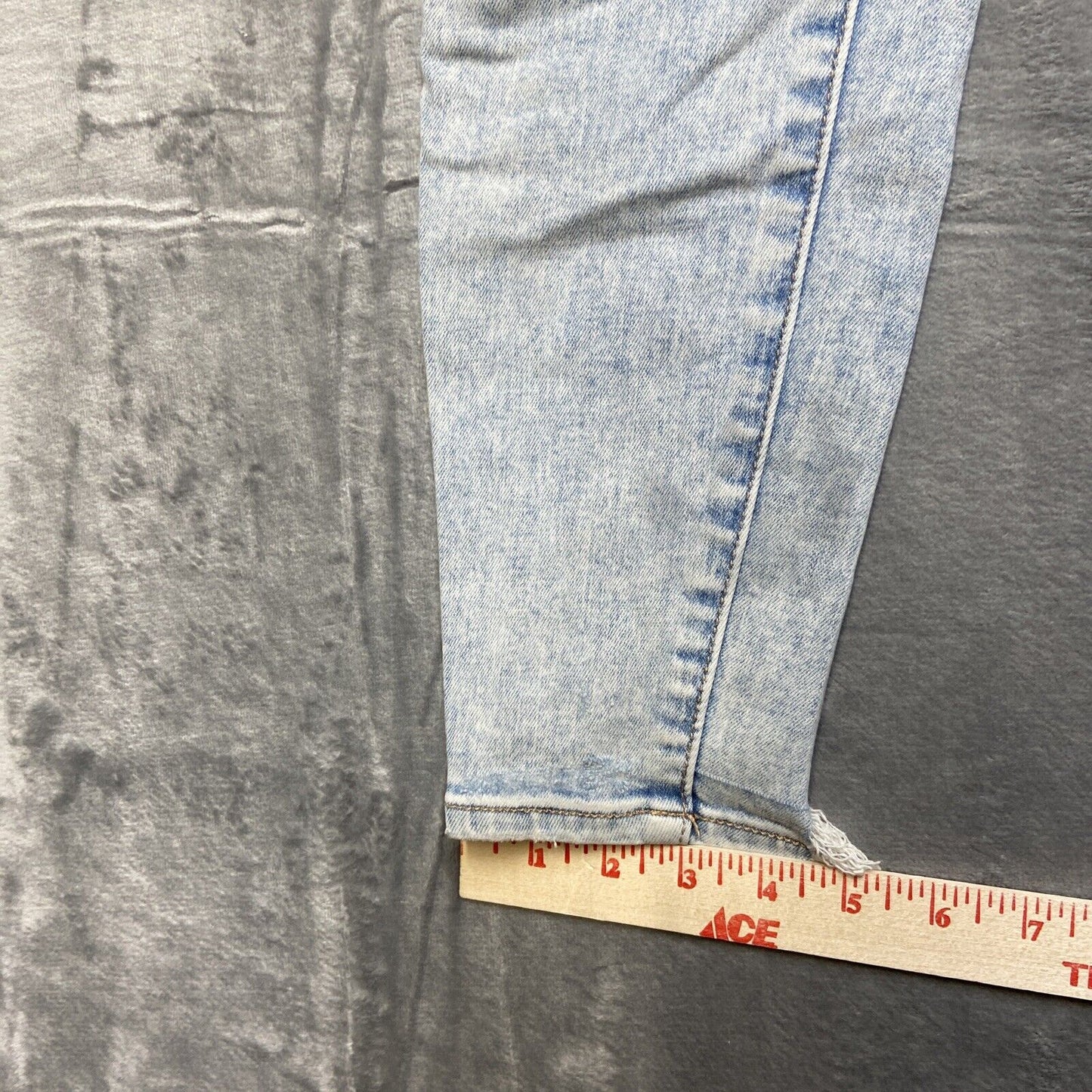 American Eagle Next Level Stretch Distressed Super Hi Rise Jegging Womens 2S