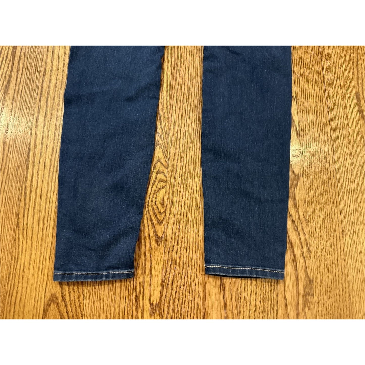 Signature by Levi Strauss Shaping Pull-On Skinny Blue Denim Jeans Size 4M