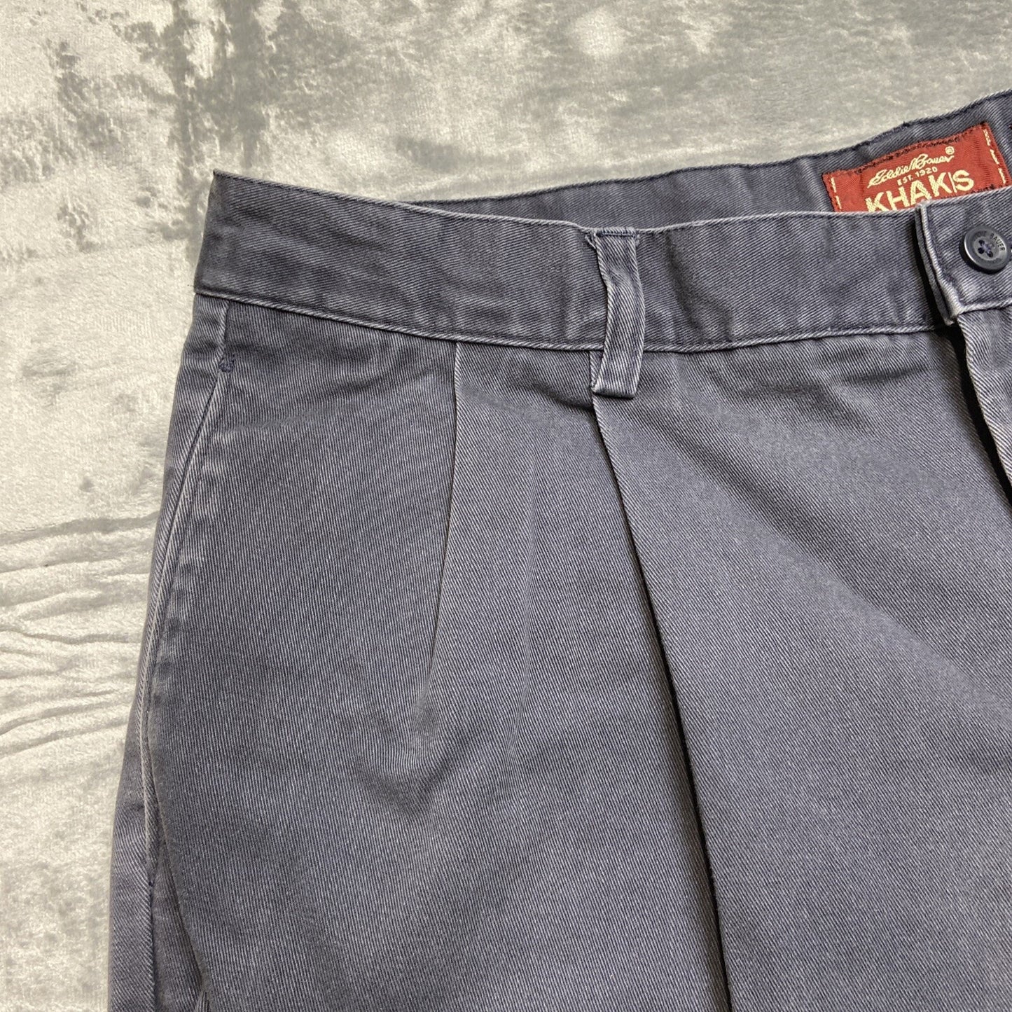 Eddie Bauer Vintage Pleated Jeans Men's Size 36x32 Faded Black Denim