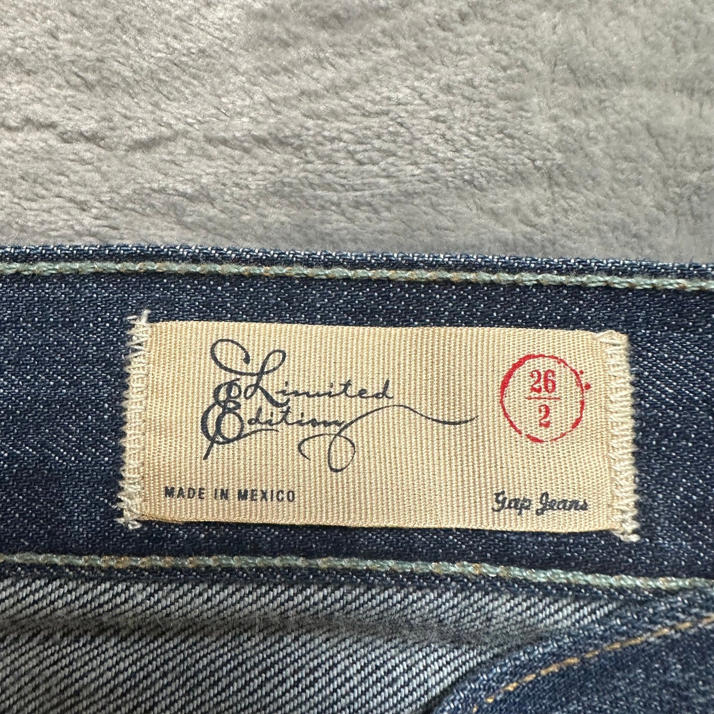 Gap Limited Edition Straight Jeans Men's Size 26 Blue Denim