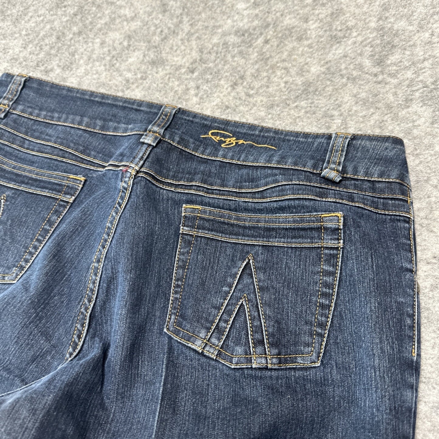 Fubu Women's Straight Leg Jeans Size 15/16 Blue Dark Denim
