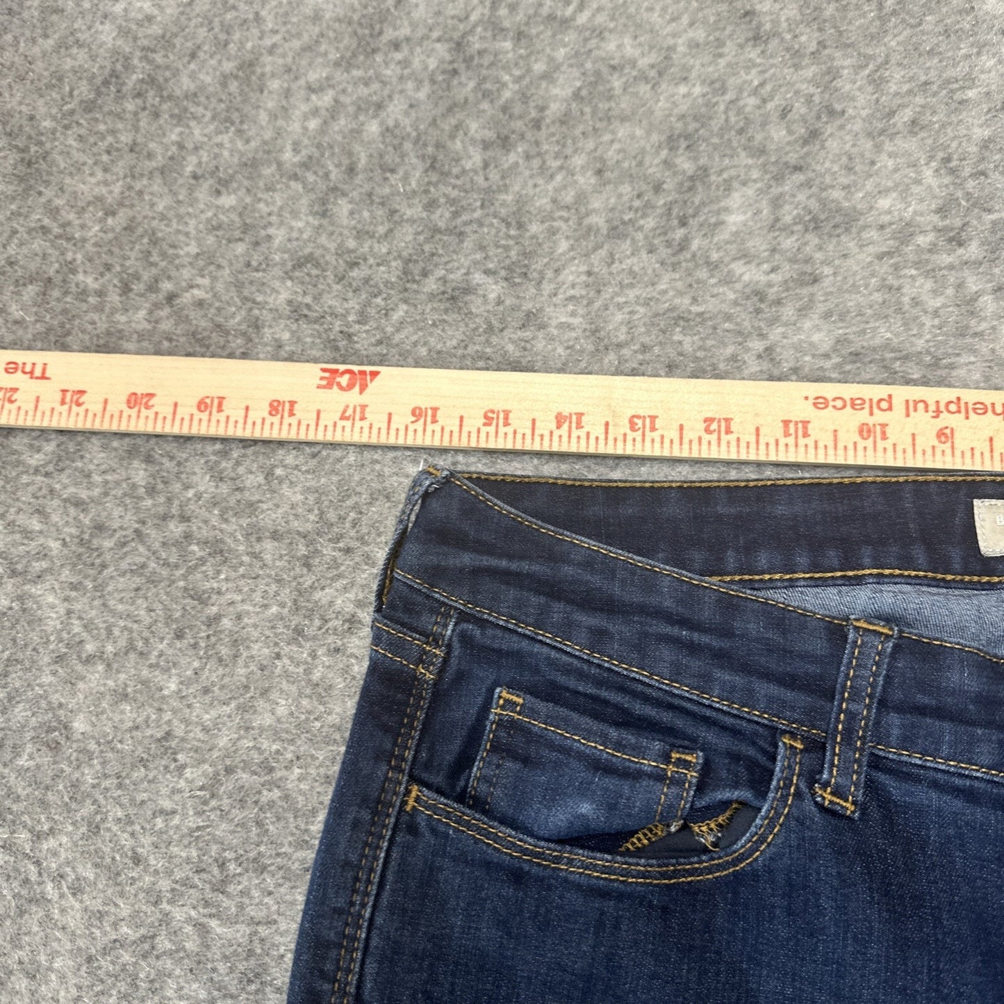 Banana Republic Cuffed Crop Jean Women's Size 30/10 Blue Dark Denim