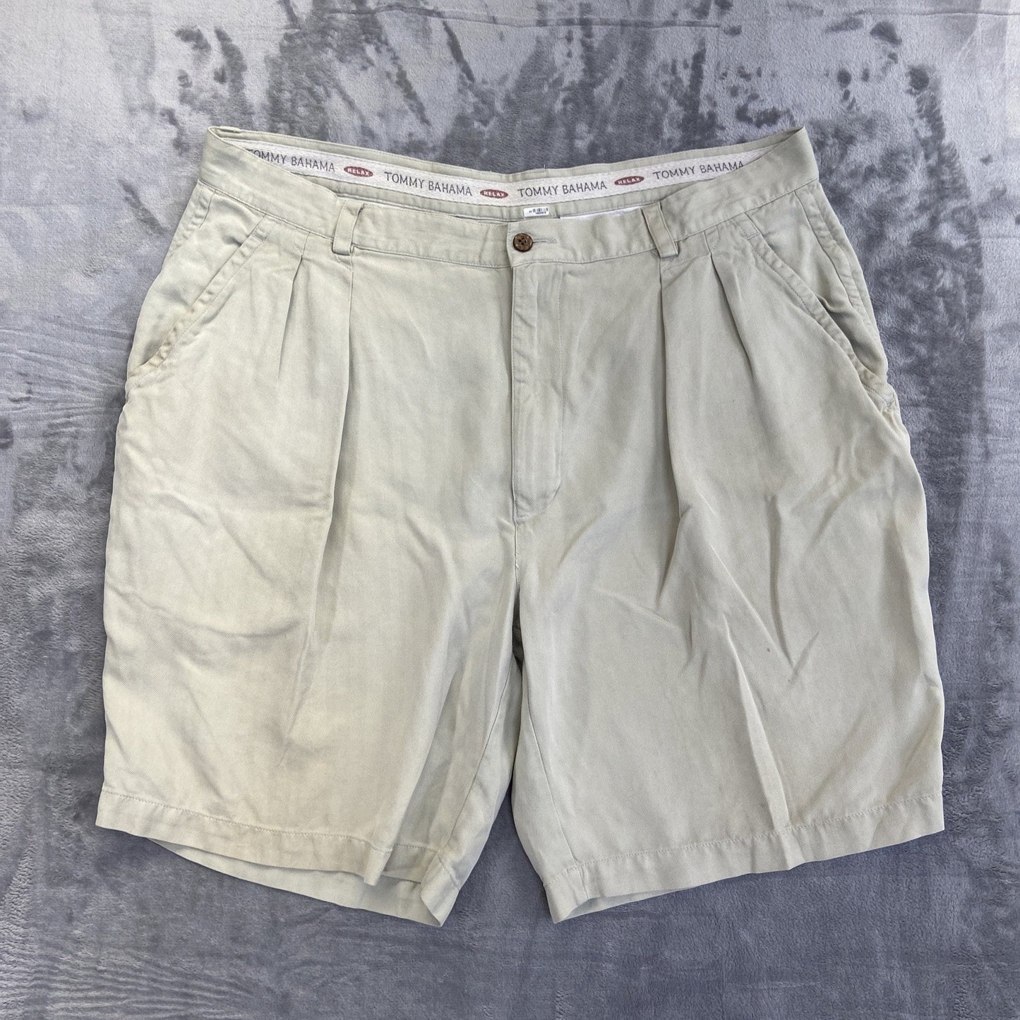 Tommy Bahama Relax Summer Shorts Pleated Silk Shorts Men's Size 38 Beige