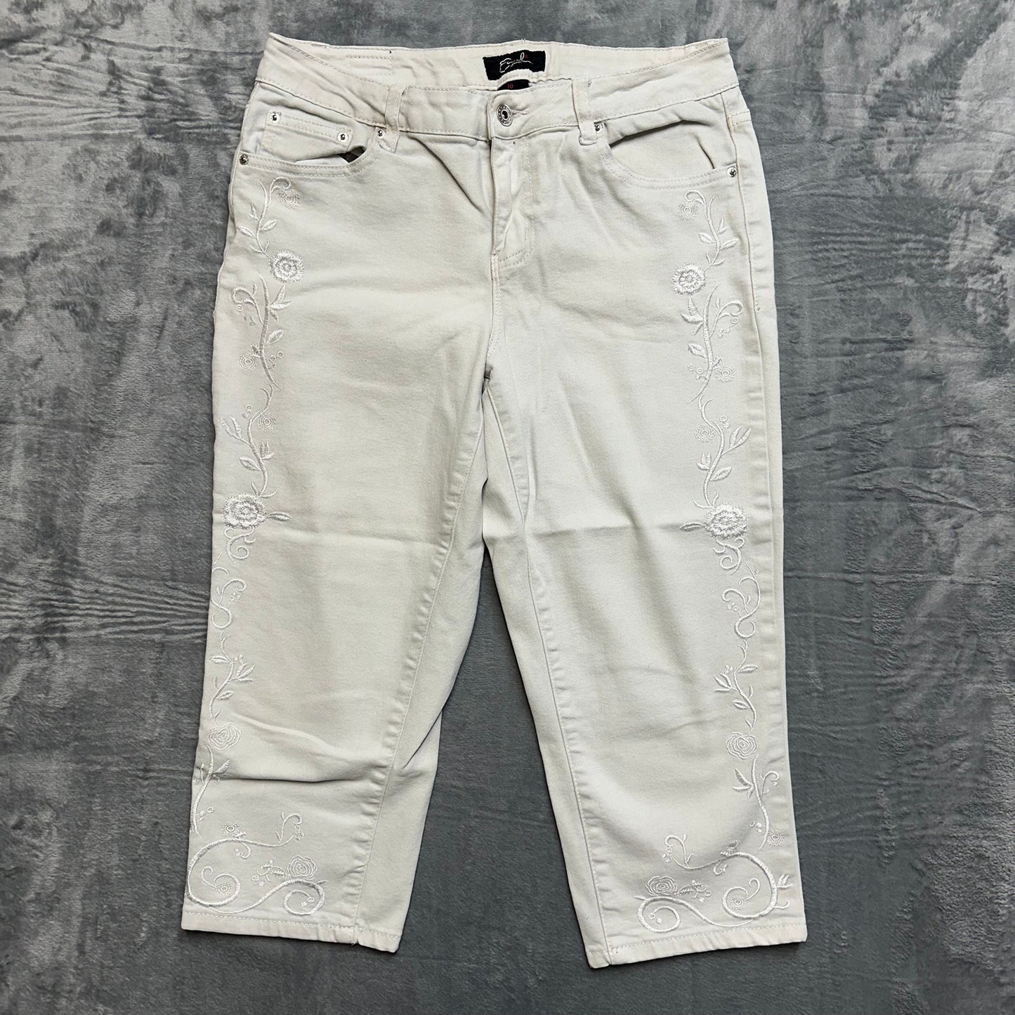 Earl Jean Capri Pants Women's Sz 10 White Embroidered