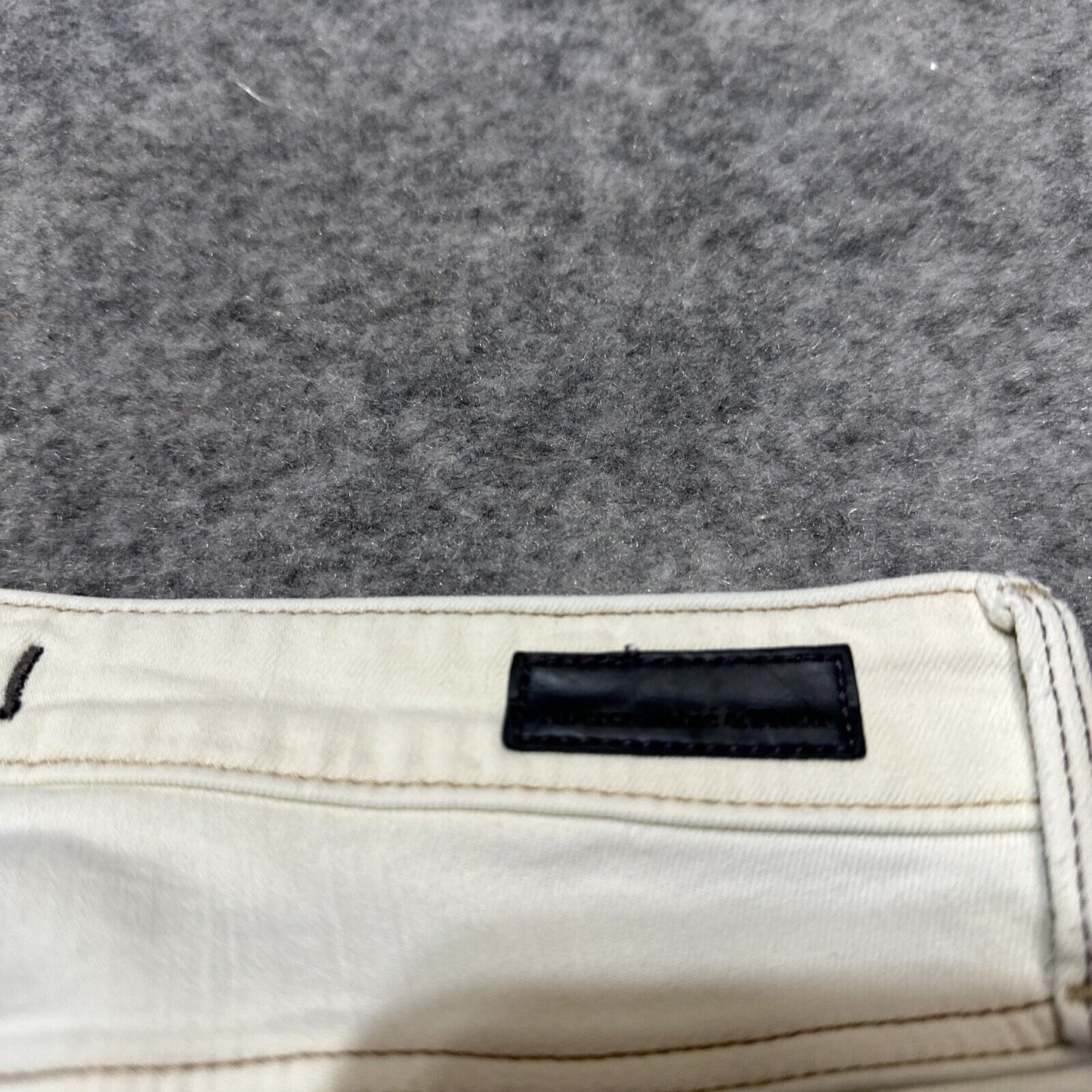 Abercrombie & Fitch Signature Collection Women's Skinny Jeans Size 27x30 Beige