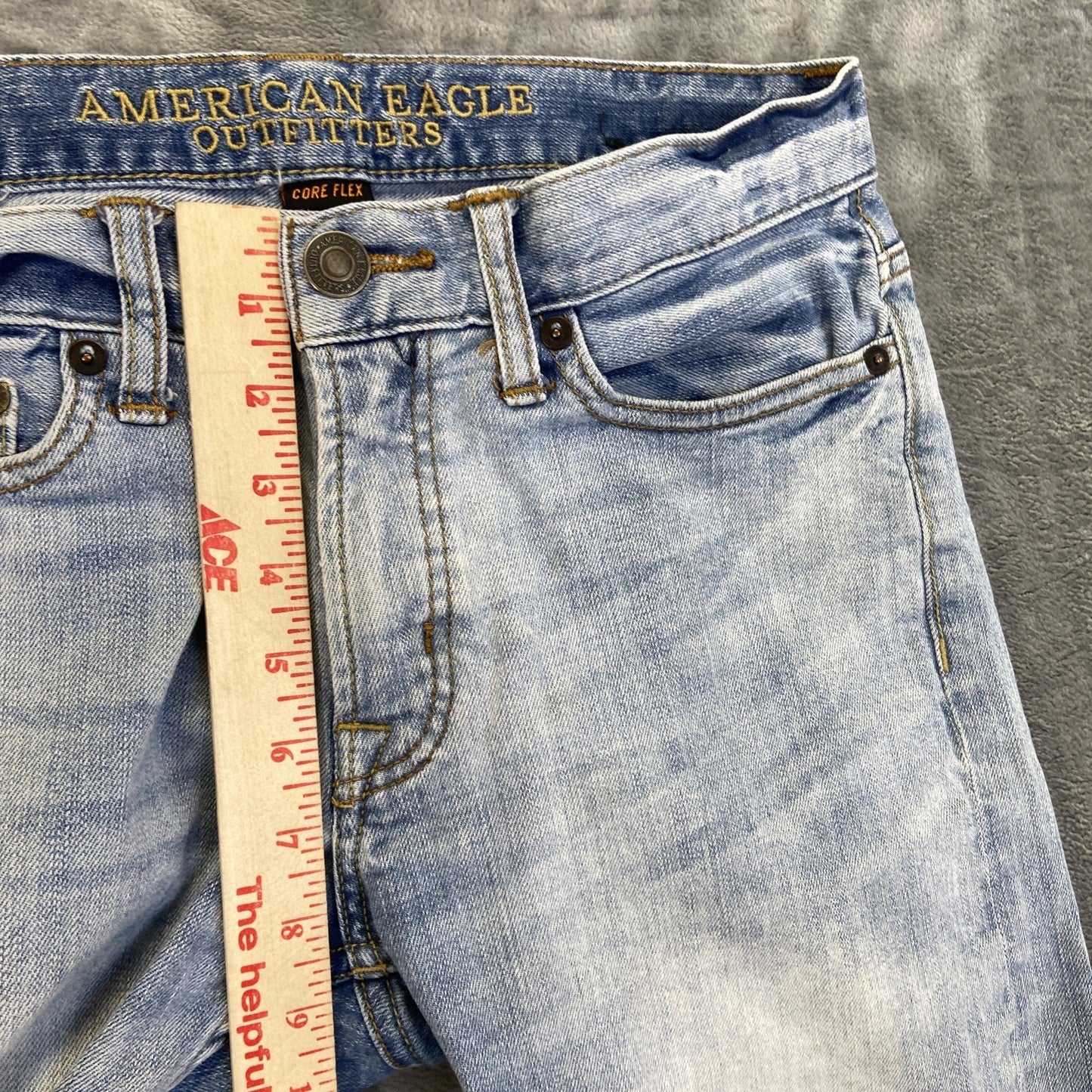 American Eagle Core Flex Slim Jeans Men's Size 28x28 Light Blue Denim