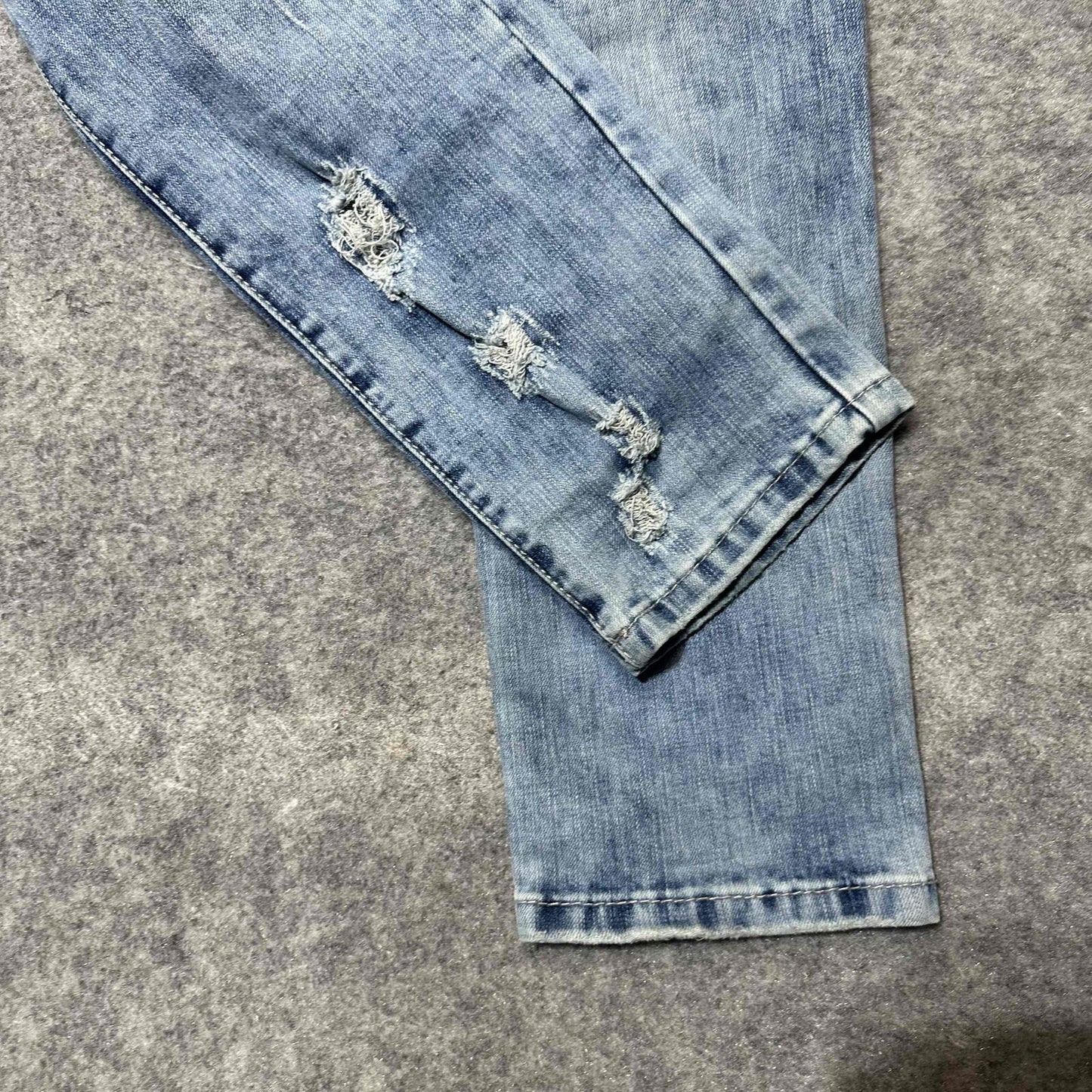 Grindhouse Denim Men's Distressed Skinny Jeans Size 36x32 Blue Light Wash Denim