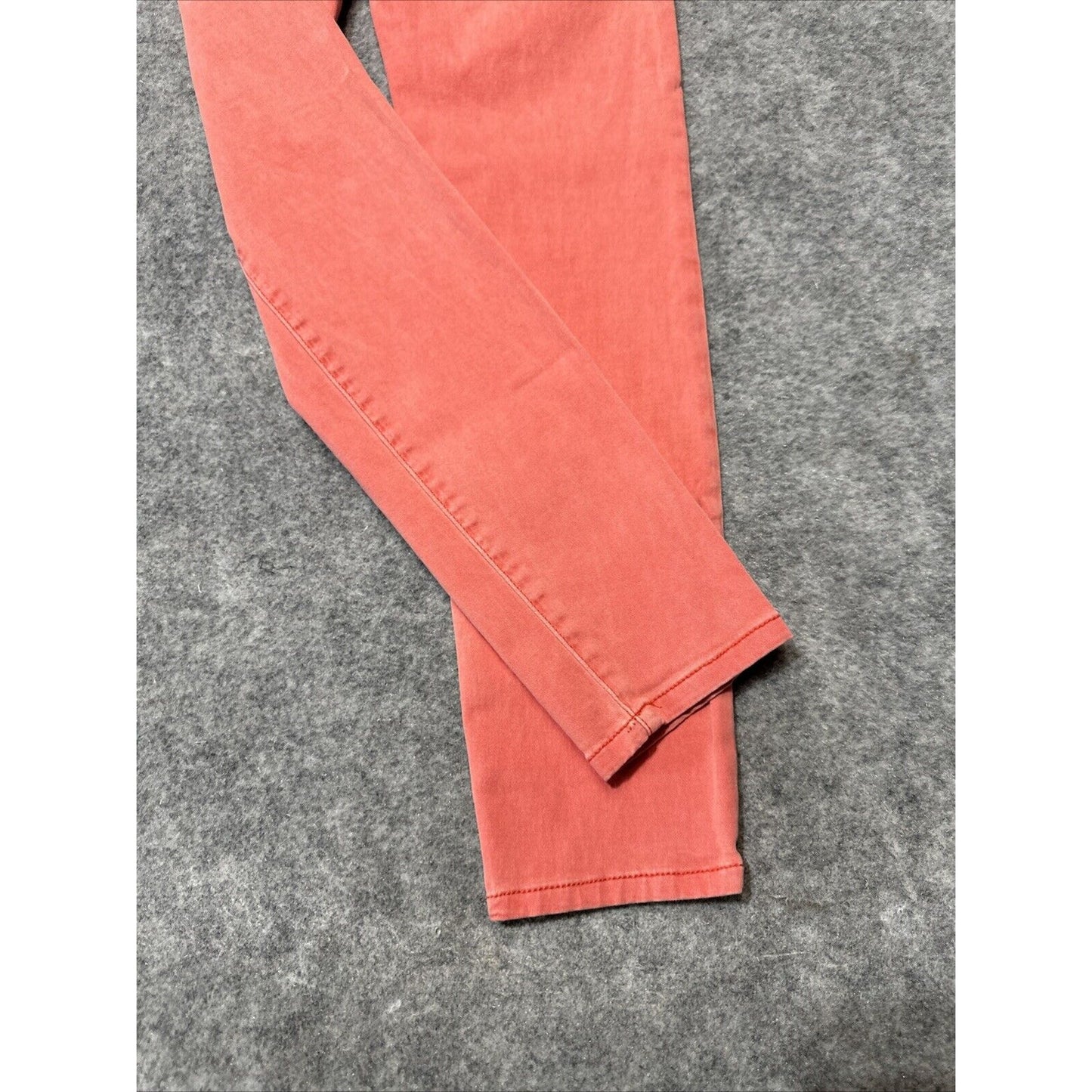 CAbi Women's Skinny Jeans Size 4 Red Peach Light Wash Denim