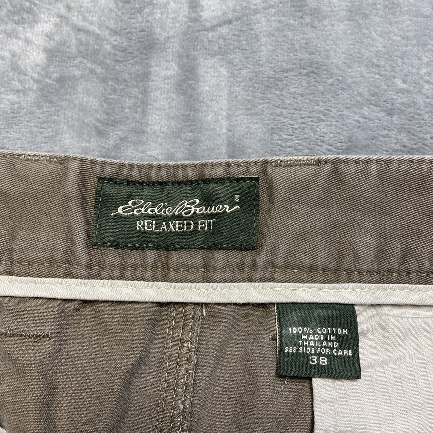 Eddie Bauer Pleated Chino Pants Men's Size 38 Green Brown Pants Olive