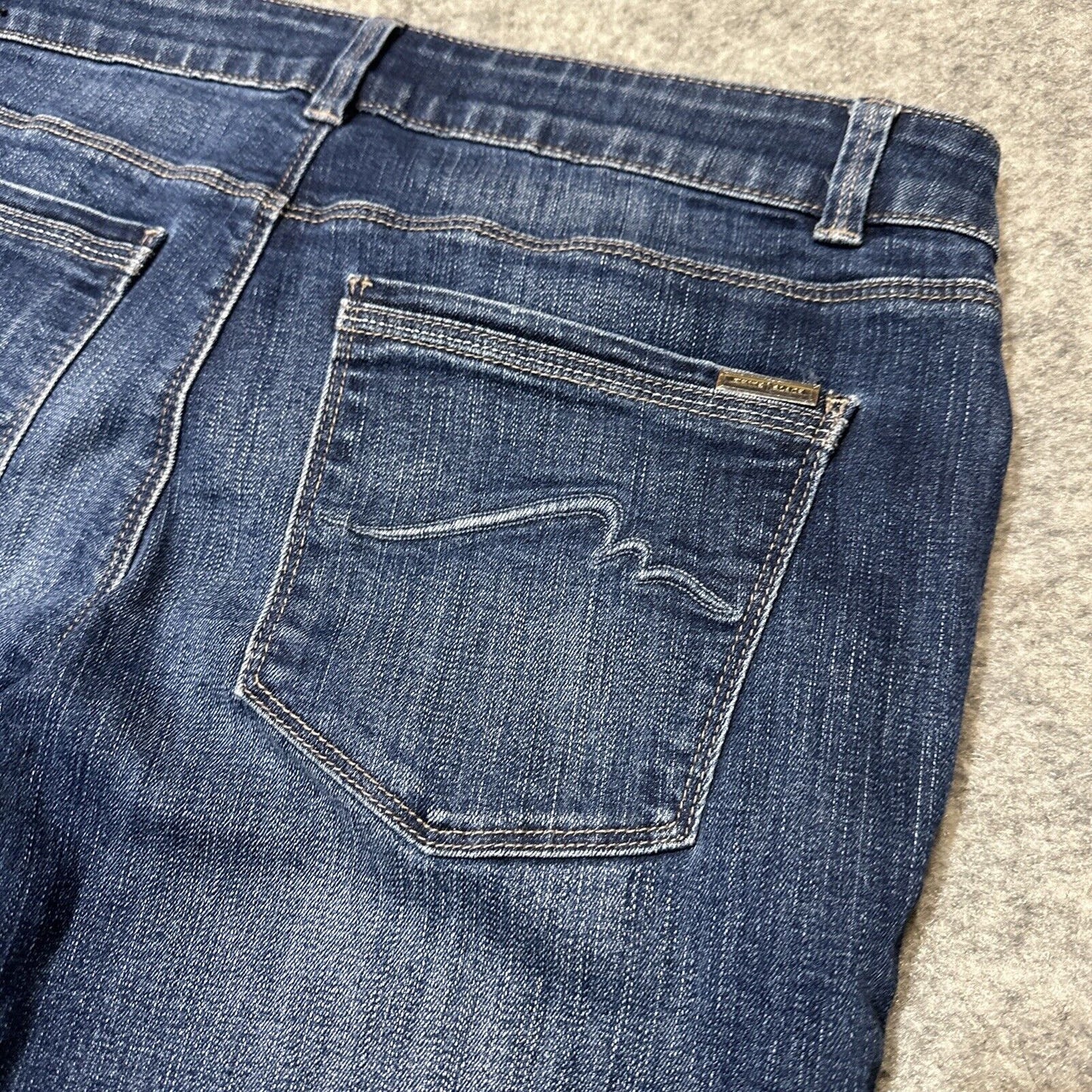White House Black Market Distressed Slim Crop Jeans Women's Sz 8 Dark Blue Denim