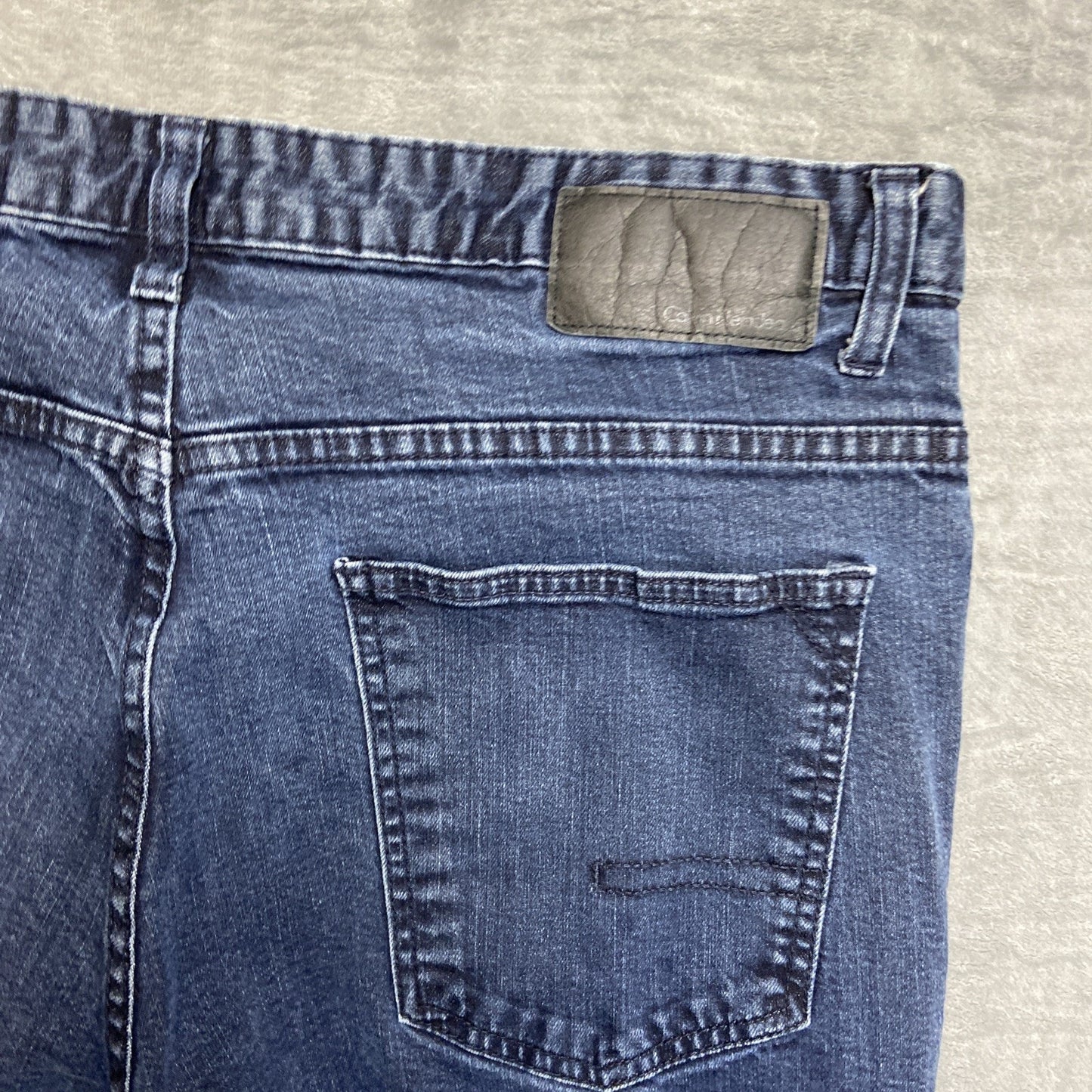Calvin Klein Straight Jeans Men's Size 38x32 Dark Wash Blue Denim