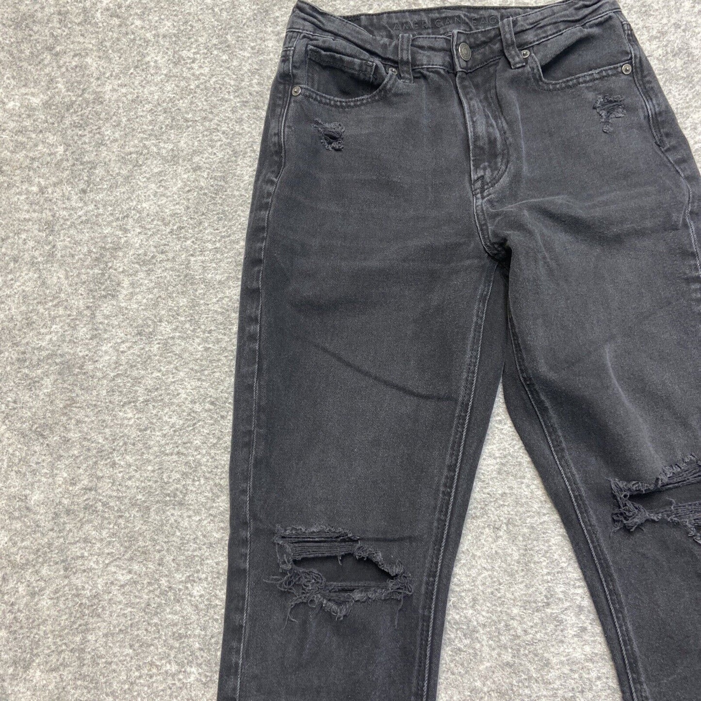 American Eagle Distressed Mom Jeans Women's Size 2R Black Denim