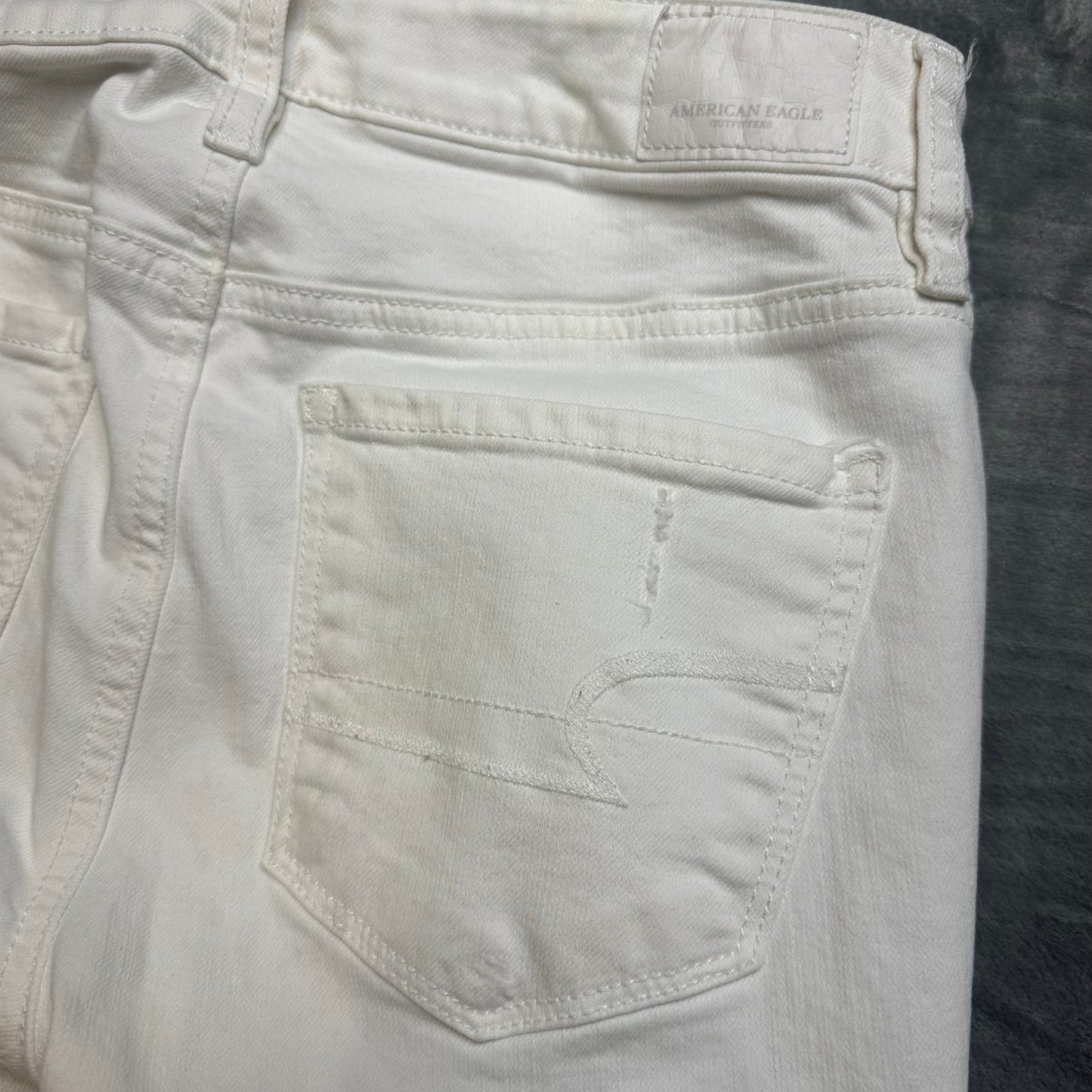 American Eagle Super Stretch X Jegging Crop Jeans Women 2 XLong White Distressed