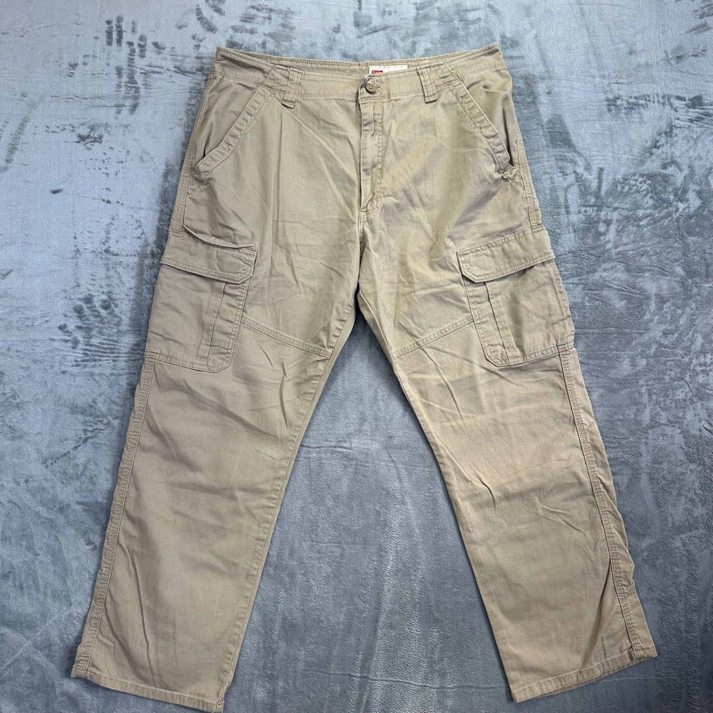 Wrangler Men's Relaxed Fit Cargo Pants 36x30 Khaki