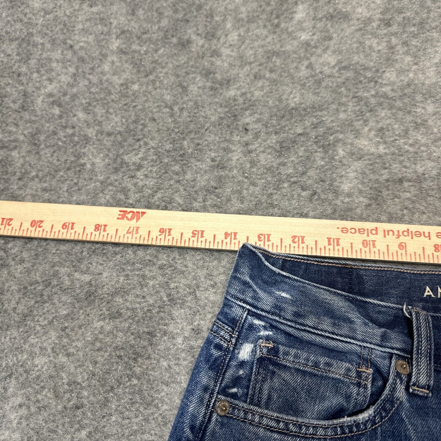 American Eagle Relaxed Mom Women's Distressed Jeans Size 4 R Blue Medium Denim