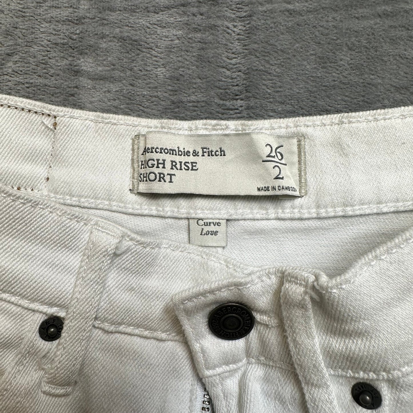 Abercrombie & Fitch Curve Love High Rise Cut Off Jean Shorts Women's 26 White