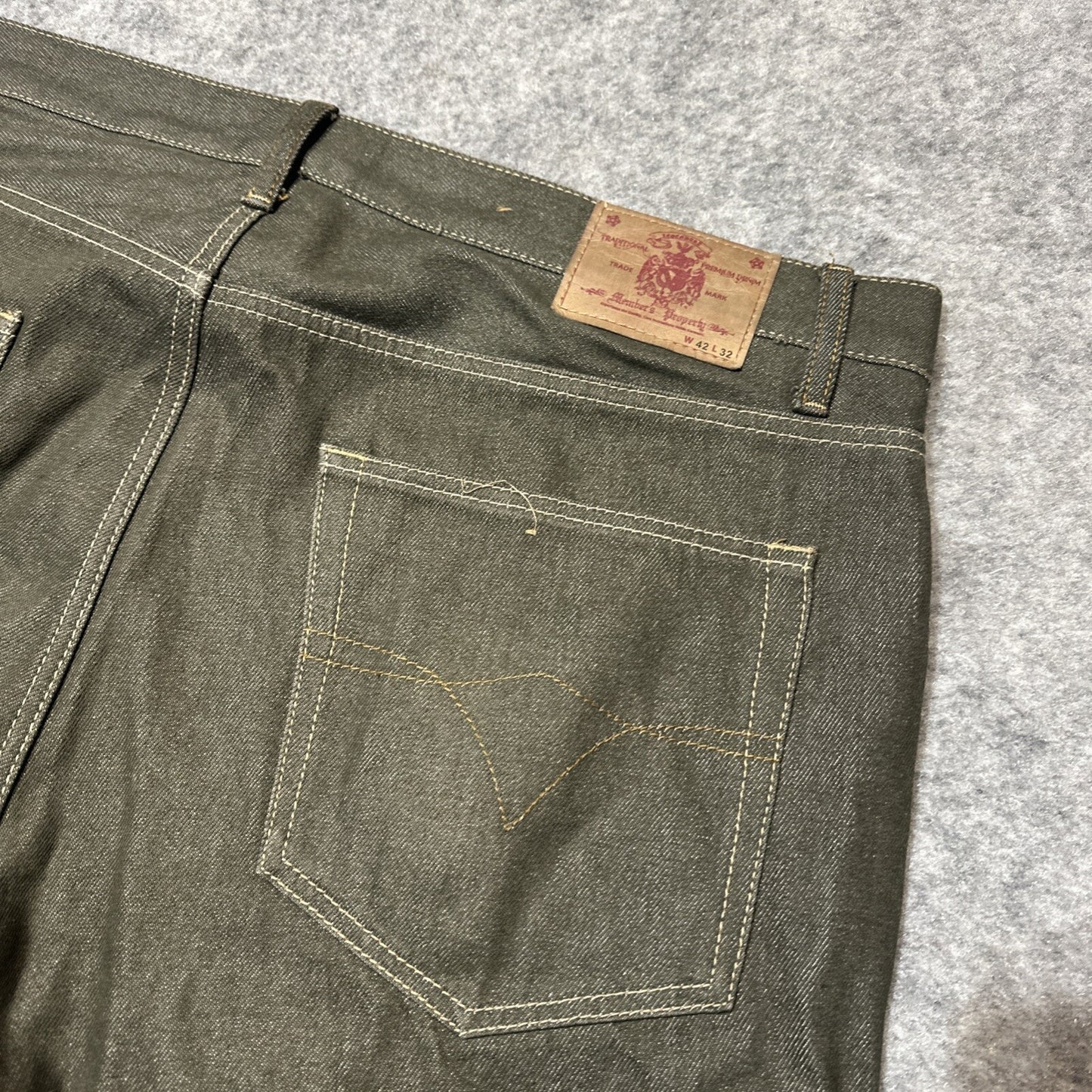 Vintage Members Property Coogi Straight Jeans Men's Size 42x32 Dark Green Denim