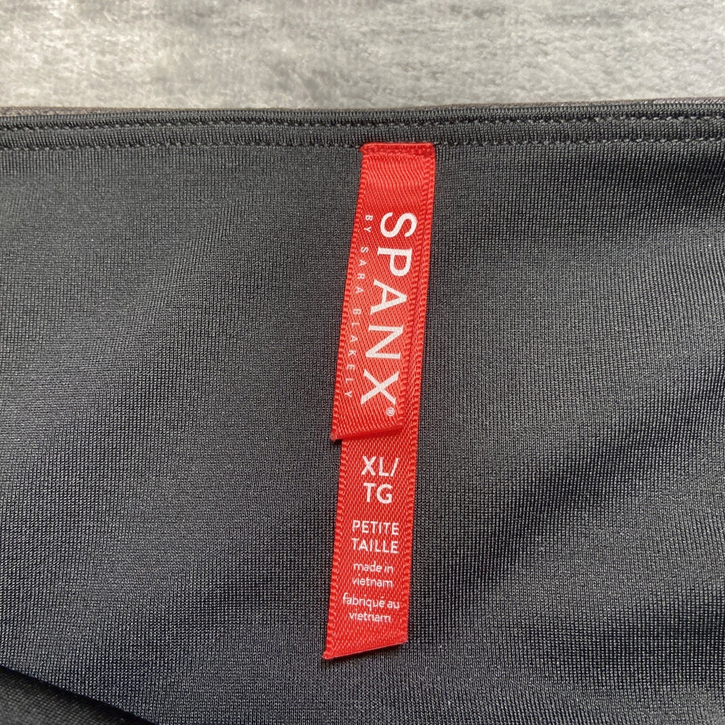 Spanx Ribbed Yoga Pants Leggings Women's Size XL Petite Dark Brown