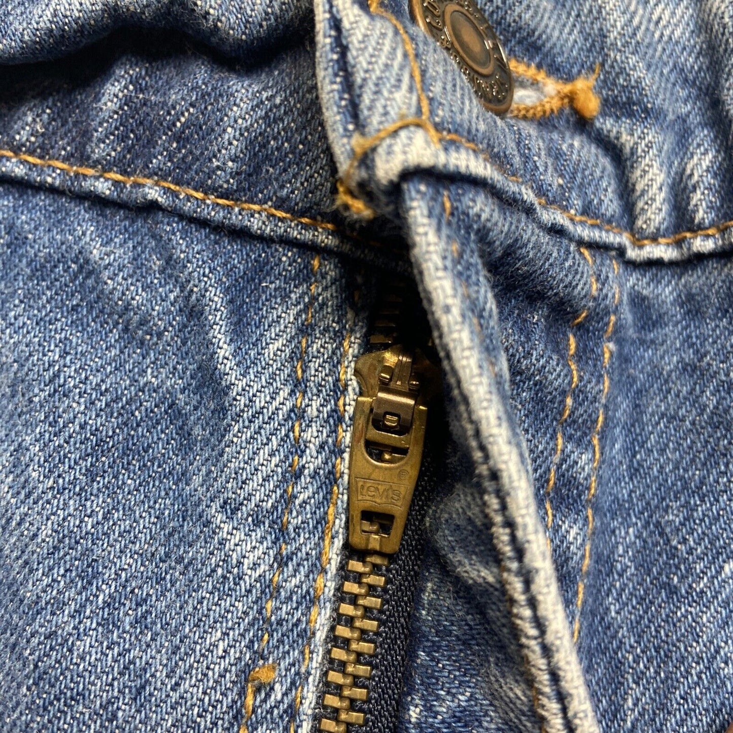 Vintage Levi's 505XX Regular Fit Jeans Men's Size 46x32 *44x29* Blue Hemmed