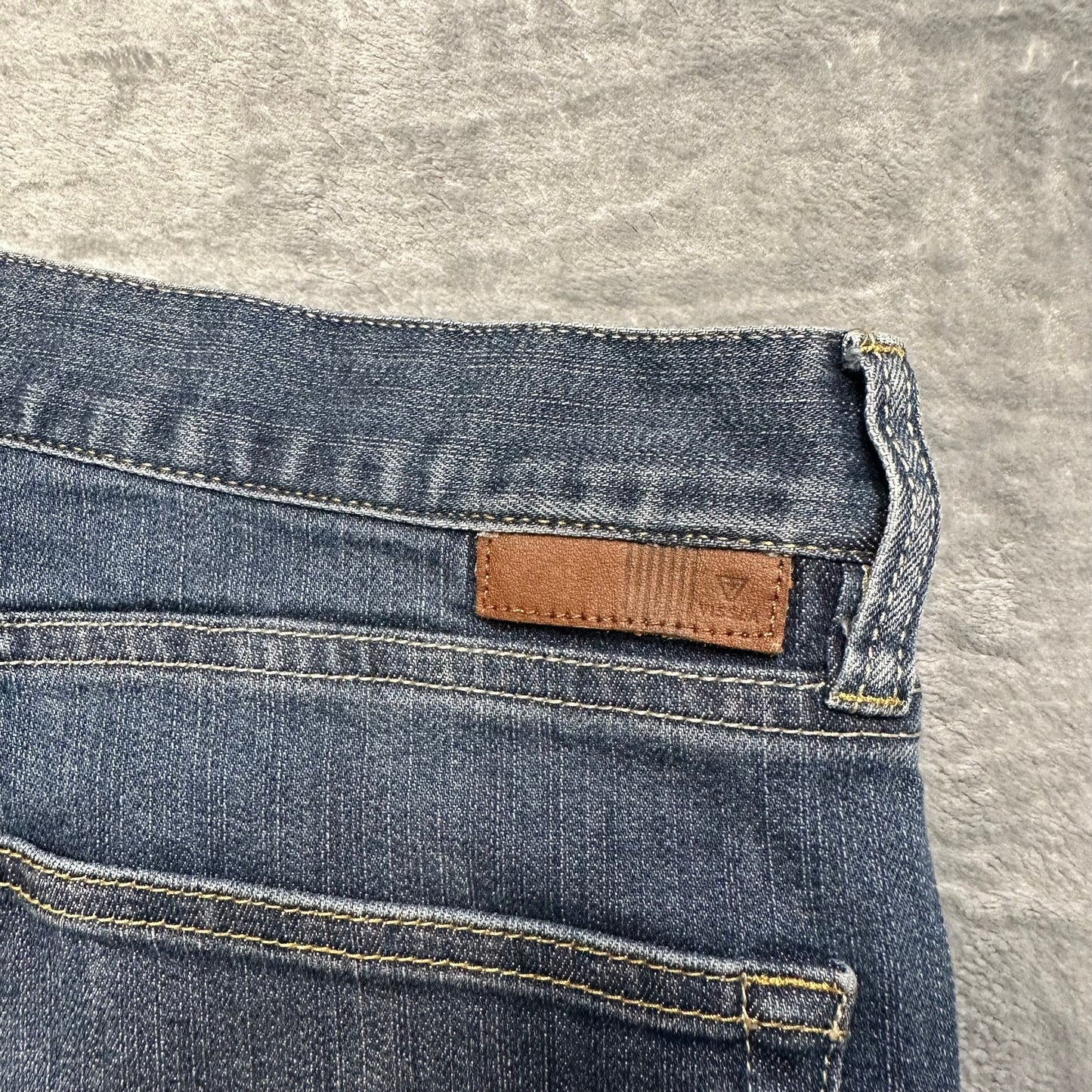 Vissla Straight Jeans Men's Size 36 Blue Denim