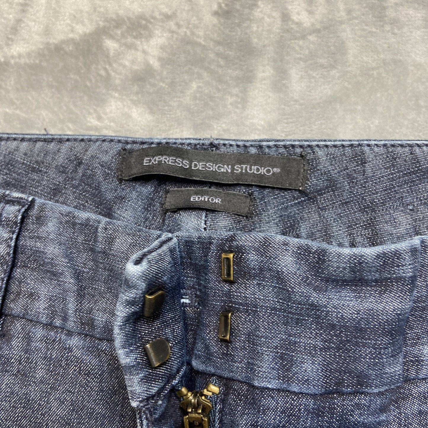 Express Editor Flared Denim Chino Pants Women's Size 8 Dark Blue Denim