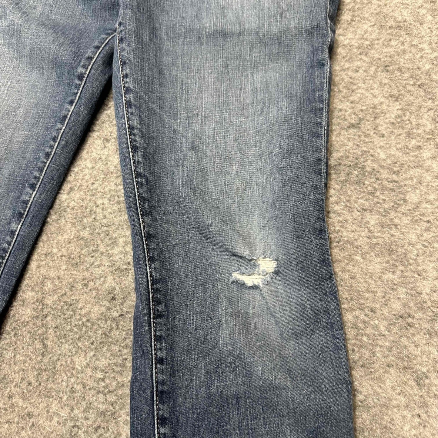 Timberland Men's Distressed Slim Jeans Size 32x32 Blue