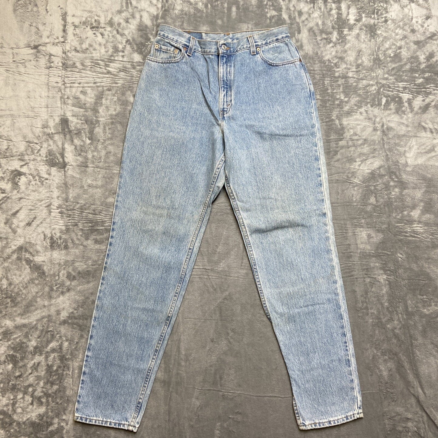 Vintage Levi's 550 Relaxed Fit Tapered Leg Jeans Women'sSize 16 Mis L Light Blue
