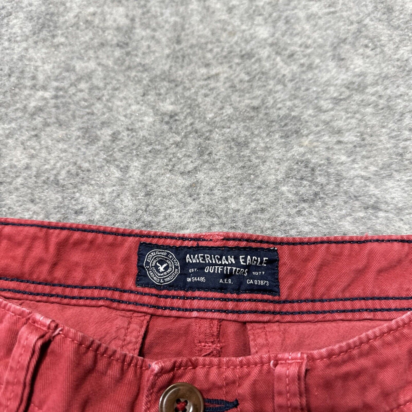 American Eagle Longer Length Men's Chino Shorts Size 30 Red Chinos