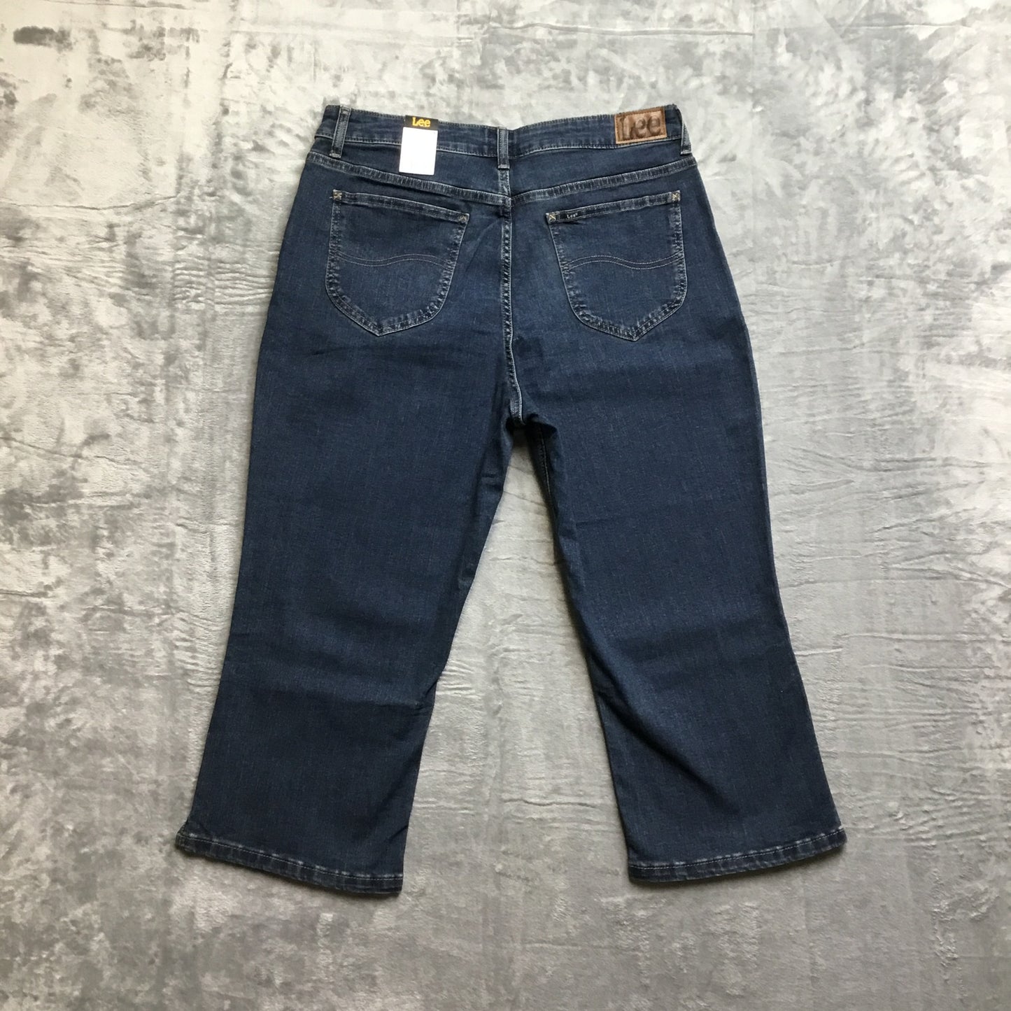 NWT Lee Legendary Style Evrything I Got Capri Jeans Women's Size 18 Dark Blue