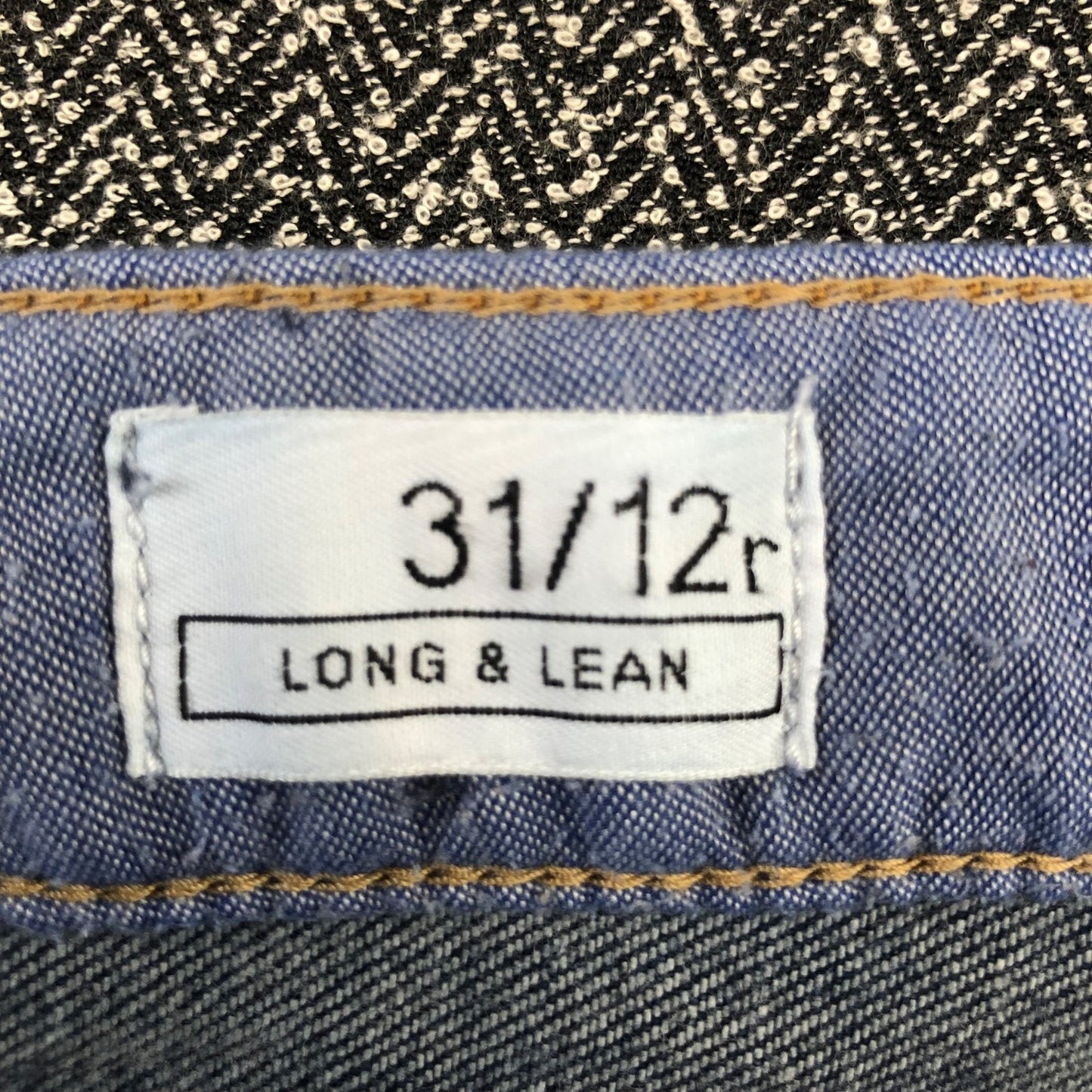 Gap 1969 Women's Long & Lean Straight Jeans Size 31/12R Dark Wash