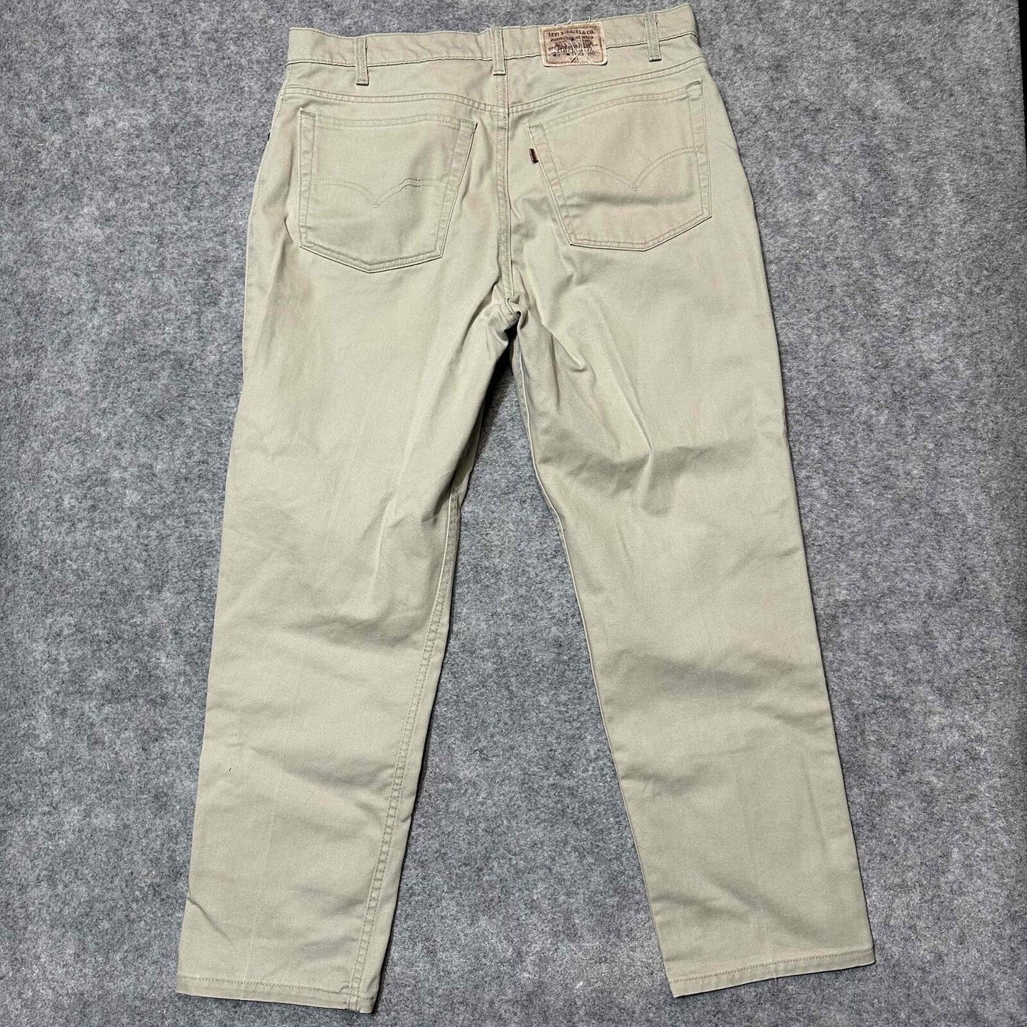 Vintage Levi Strauss Signature 540 Mens Relaxed Fit Jeans Size 38x30 Beige Denim