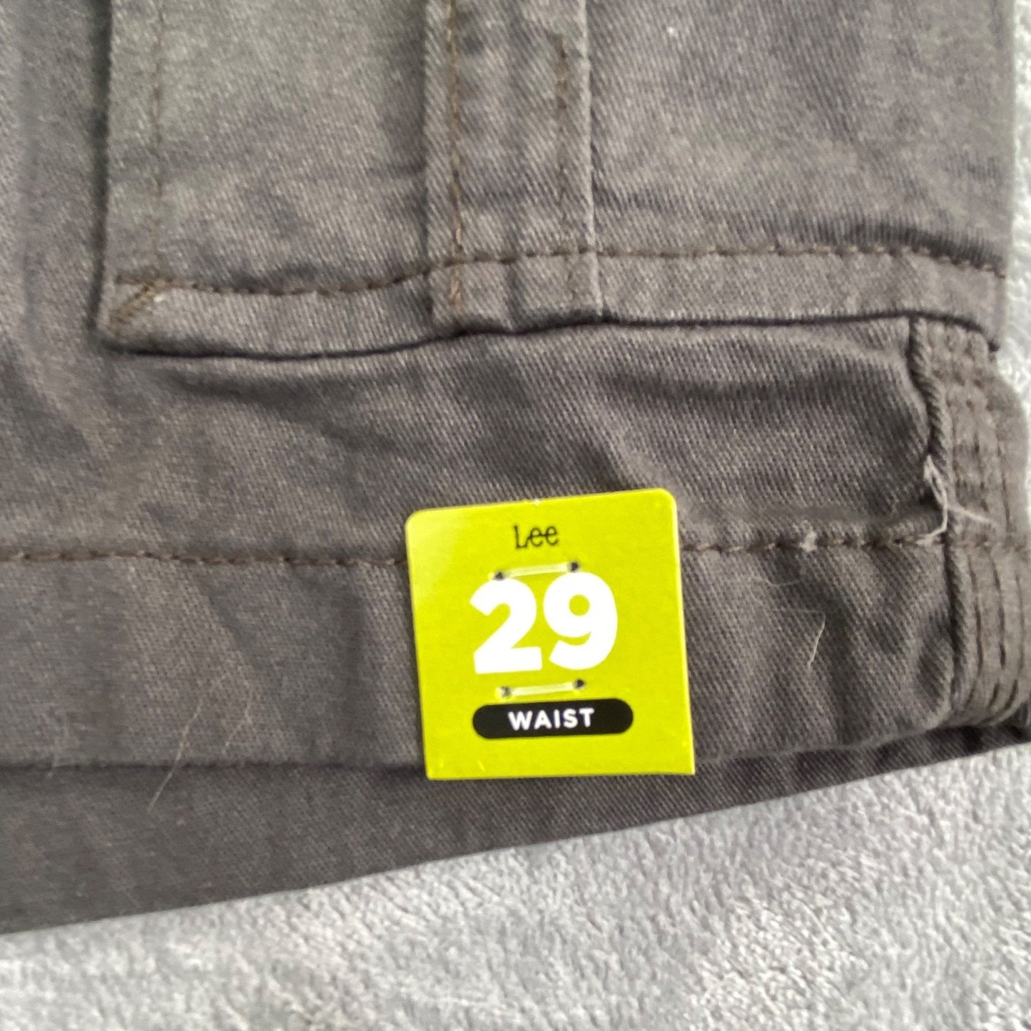 New Lee Extreme Motion Cargo Shorts Men's 29 Gray Cotton Blend