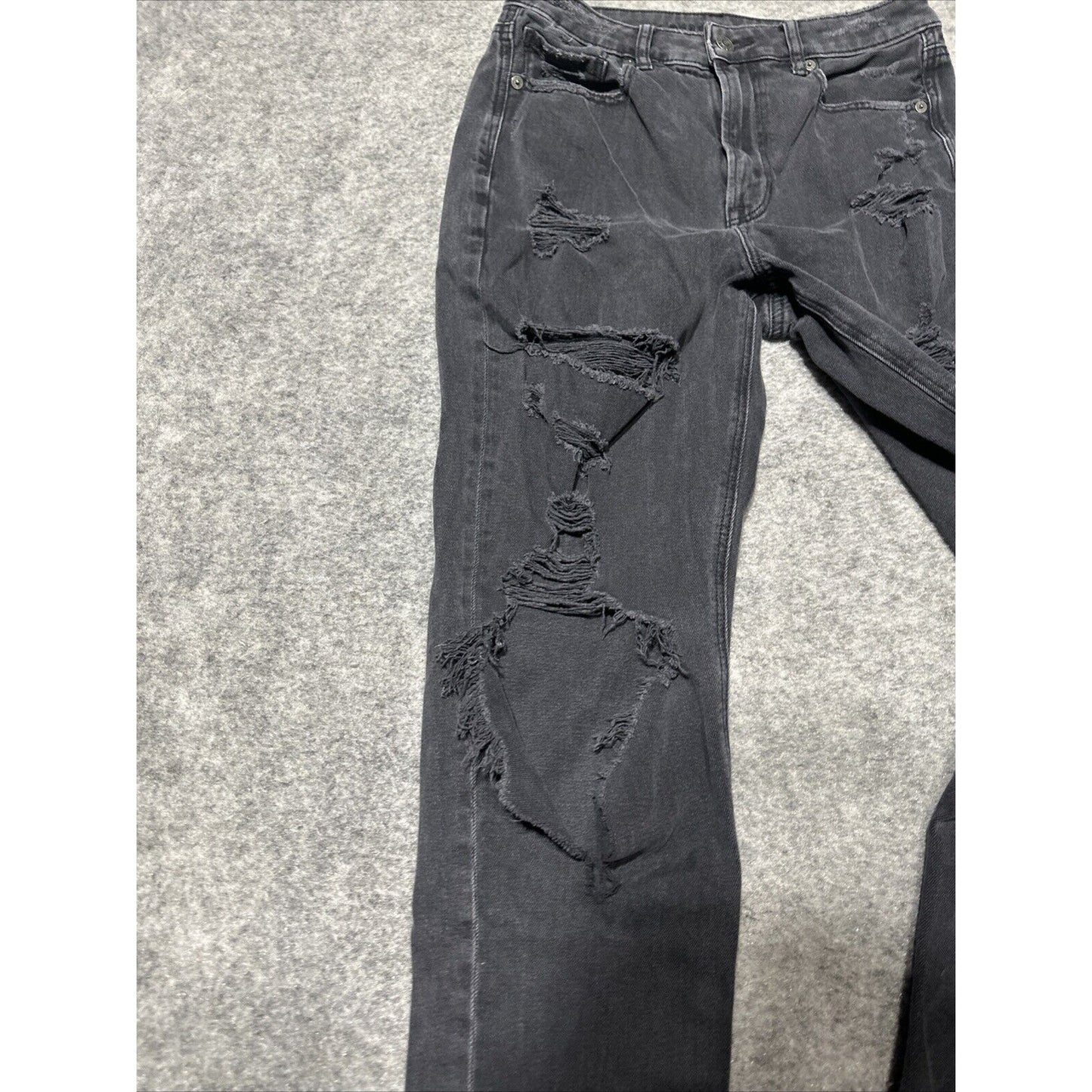 American Eagle Comfort Stretch Waistband Women's Distressed Mom Jeans Sz 6 Black