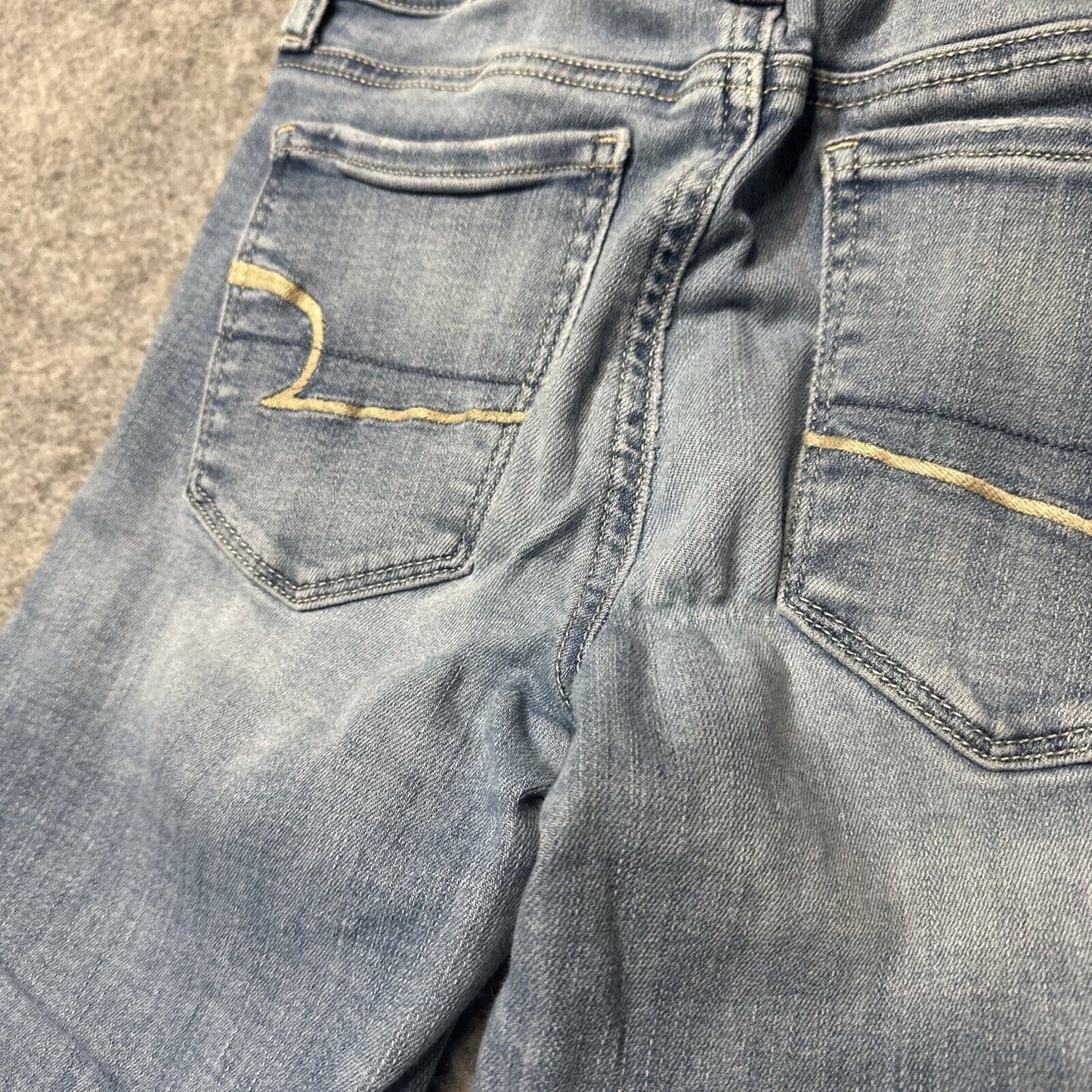 American Eagle Next Level Stretch Women's Skinny Jeans Size 2 Blue Light Wash