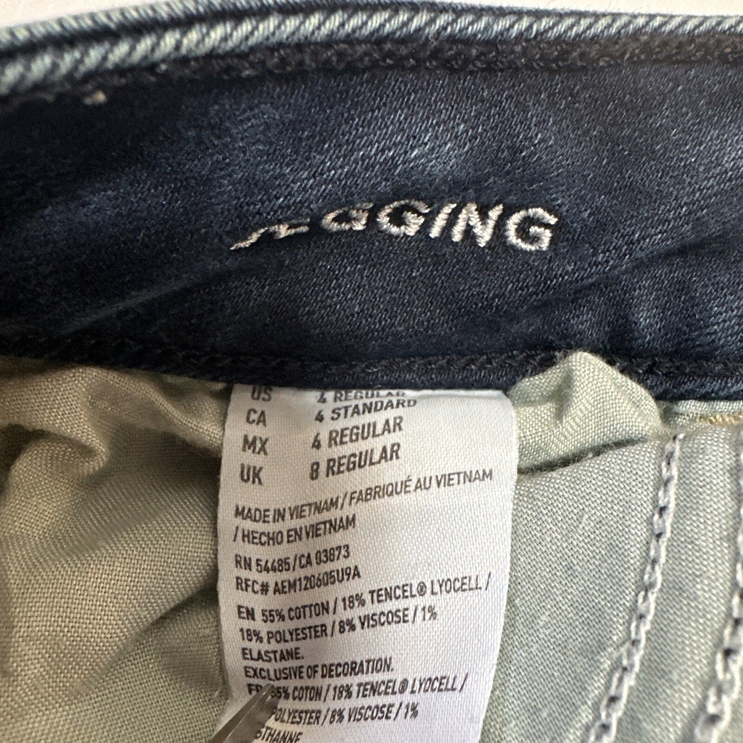 American Eagle Super Stretch Jegging Women's Jeans Size 4R Blue Dark Wash Denim