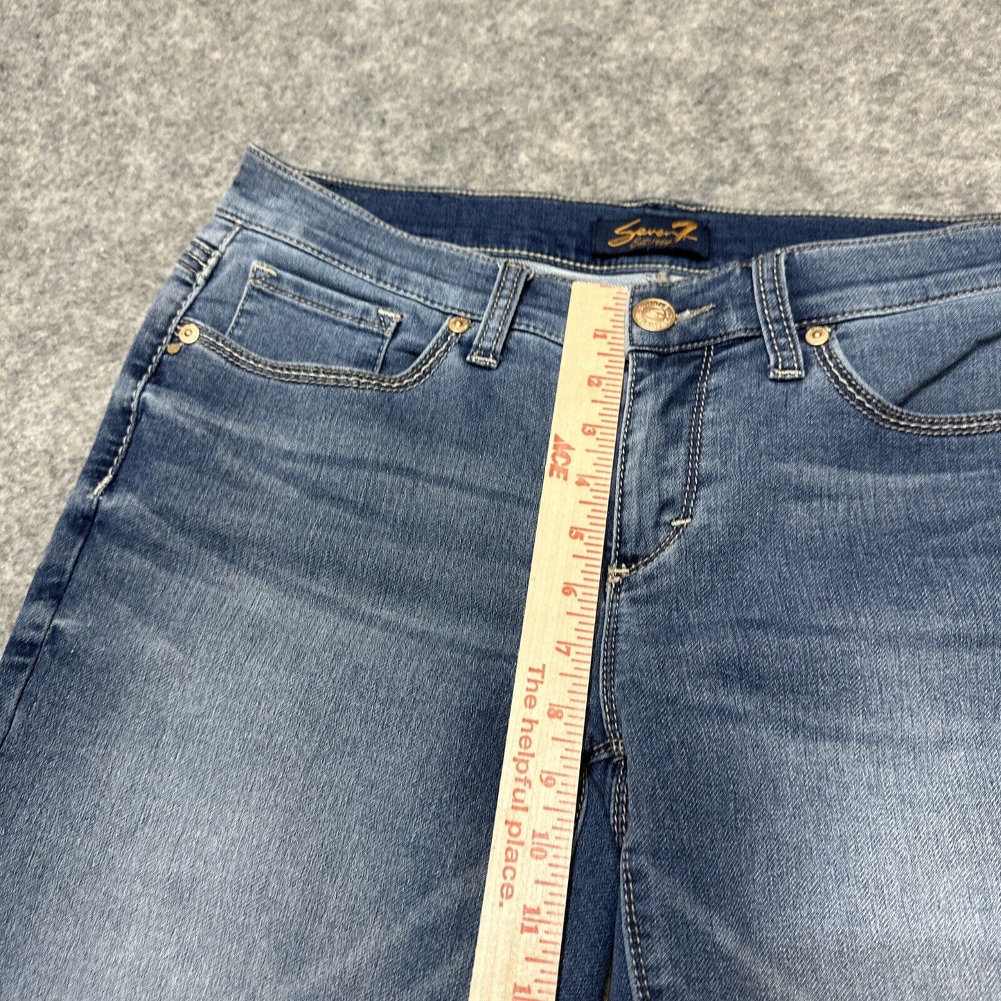 Seven7 Girlfriend Women's Cropped Jeans Size 6 Blue Medium Wash Denim
