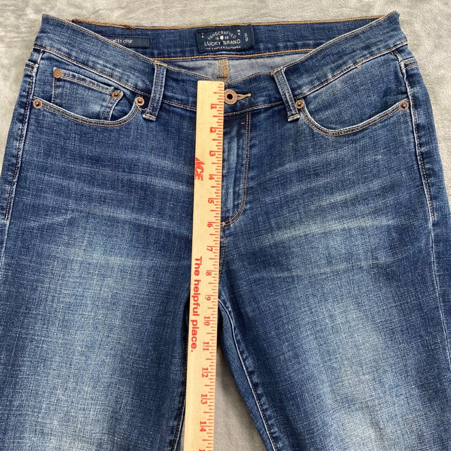 Lucky Brand Women's Sweet Crop Jeans Size 12/31 Blue Medium Wash