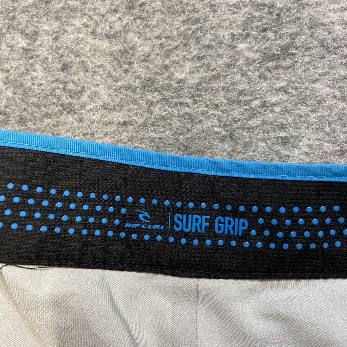 Ripcurl Mirage Surf Grip Board Shorts Men's Size 36 Blue Black Shorts