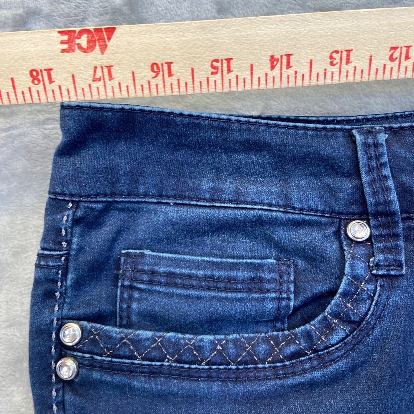 Seven7 Women's Rocker Slim Flare Jeans Size 14 Dark Wash