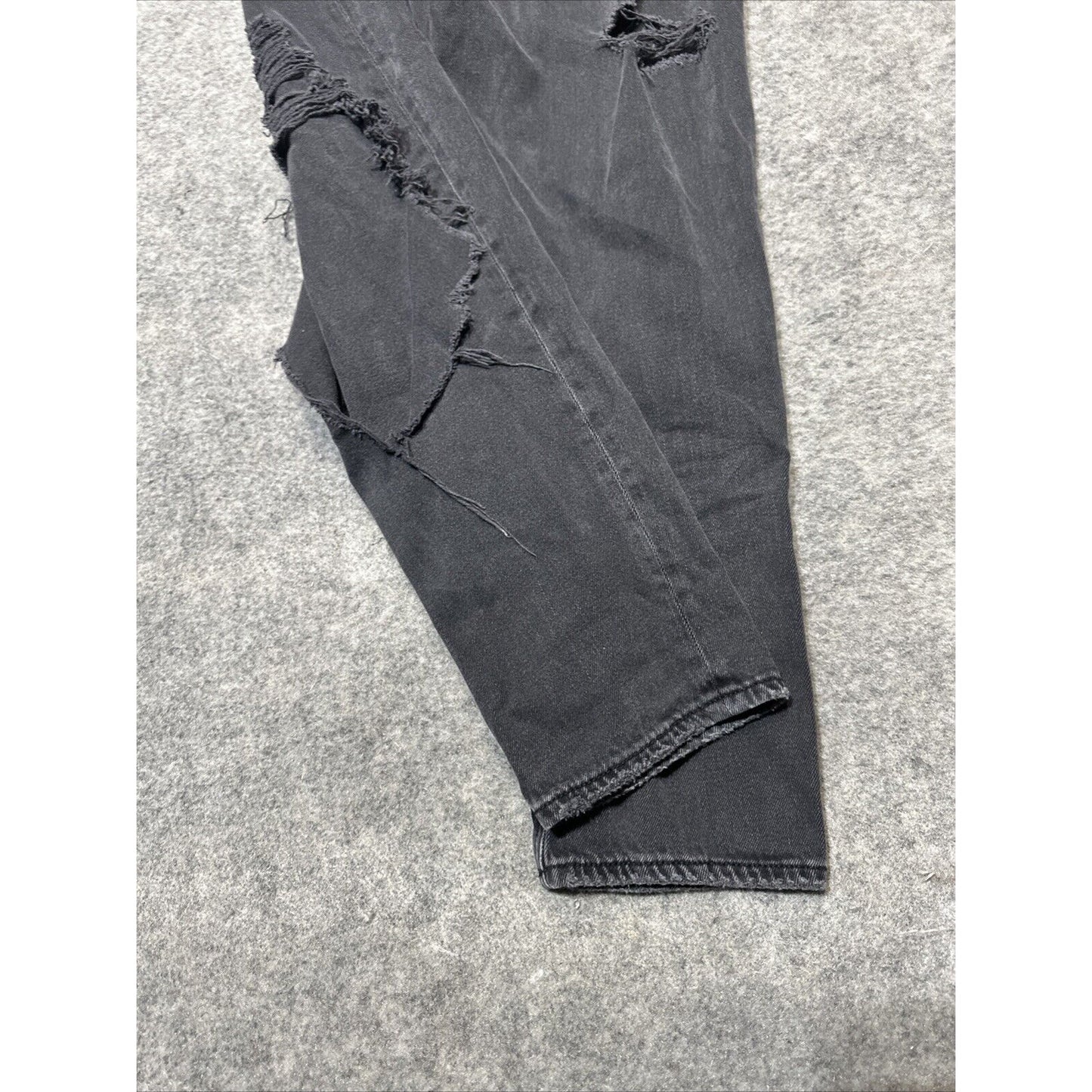 American Eagle Comfort Stretch Waistband Women's Distressed Mom Jeans Sz 6 Black