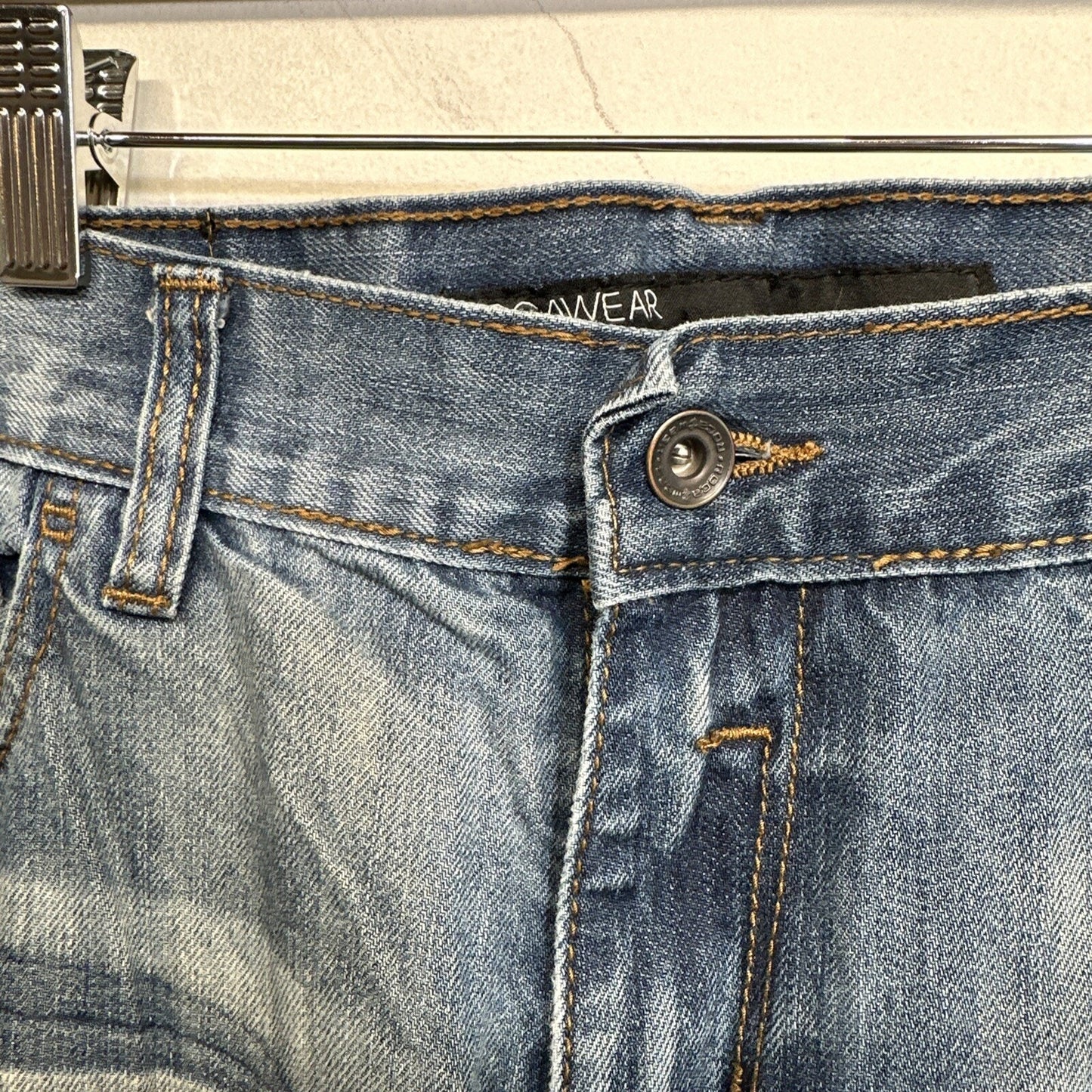 Rocawear Jeans Men's 38x30 Blue Denim Straight Leg Y2K Classic Fit Distressed