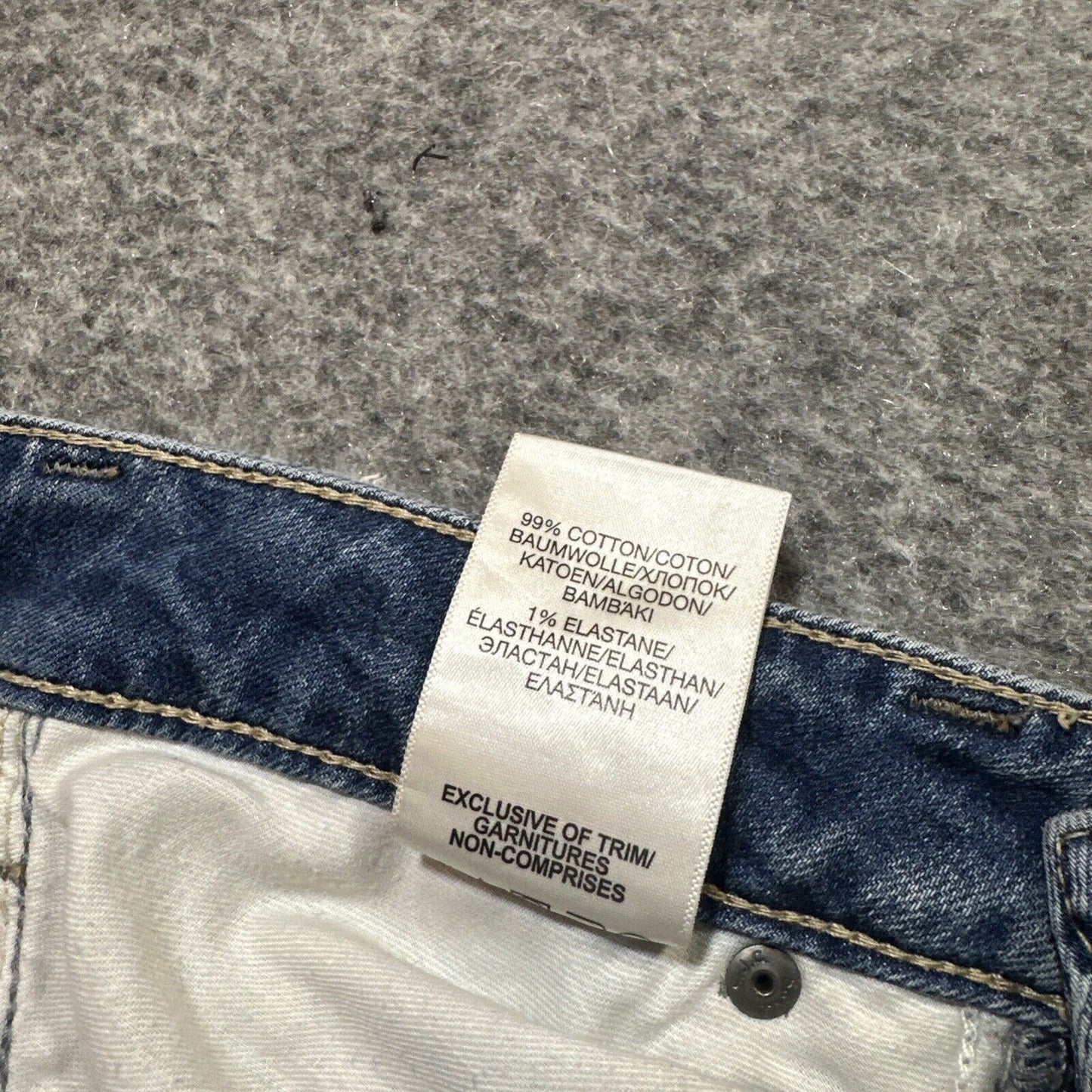 Silver Jeans Suki Ankle Slim Distressed Jeans Womens Size 25/27 Light Blue Denim
