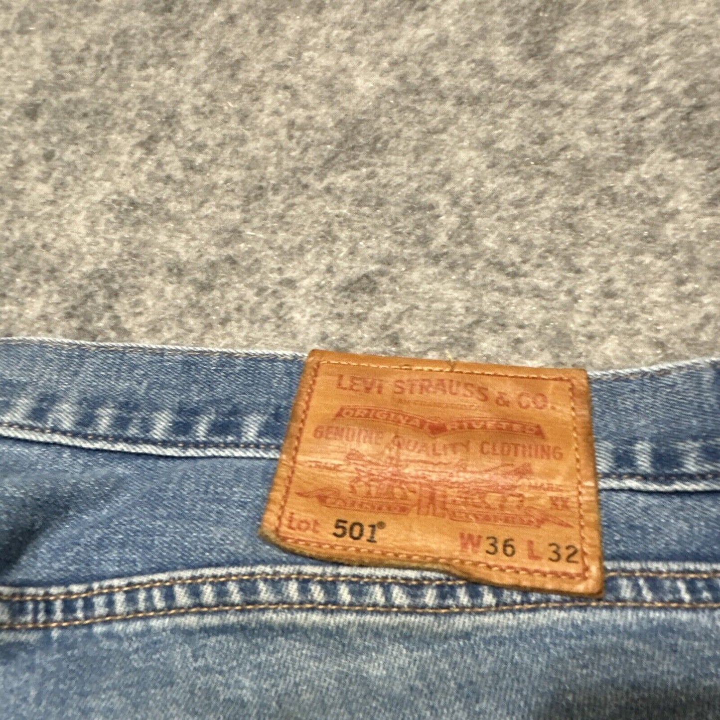 Levi's 501XX Original Fit Men's Straight Work Jeans Size 36x32 Blue Light Denim