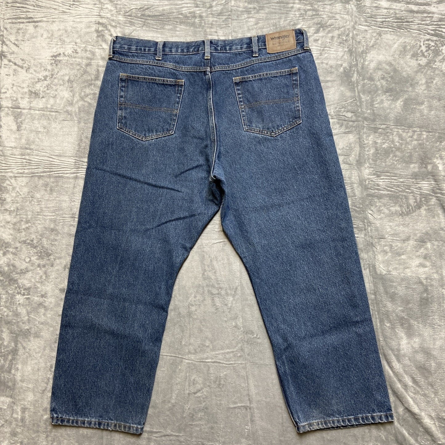 Wrangler Authentics Straight Jeans Men’s Size 40x27 Blue Denim