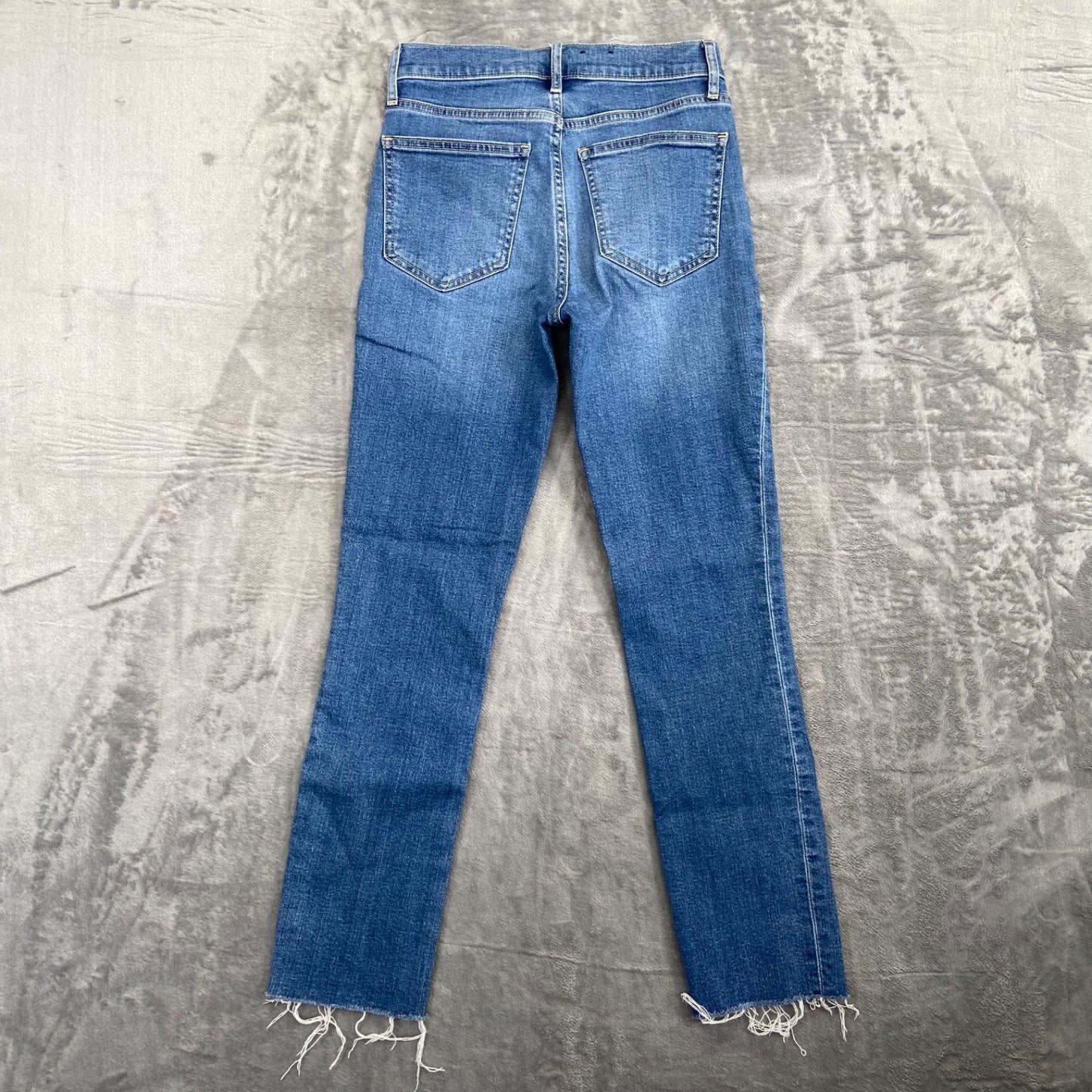 GAP Vintage Slim Jeans Women's Size 25 Medium Blue Denim Mid Rise