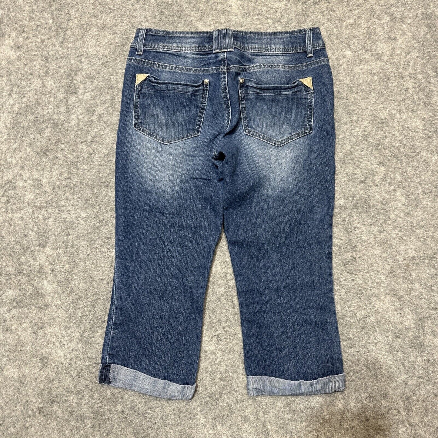 LEI Ashley Low Rise Women's Distressed Capri Jeans Size 9 Reg Blue Dark Denim
