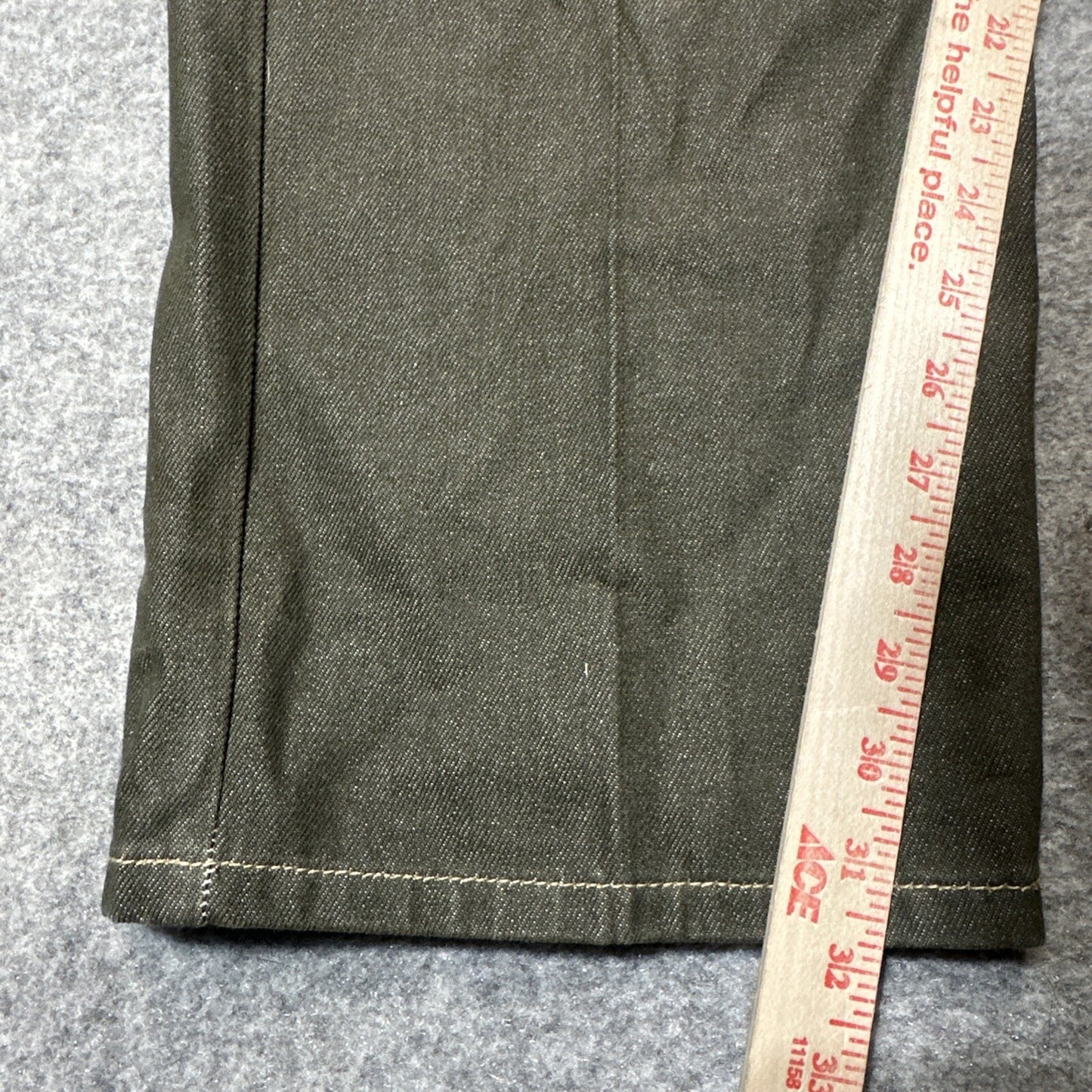 Vintage Members Property Coogi Straight Jeans Men's Size 42x32 Dark Green Denim