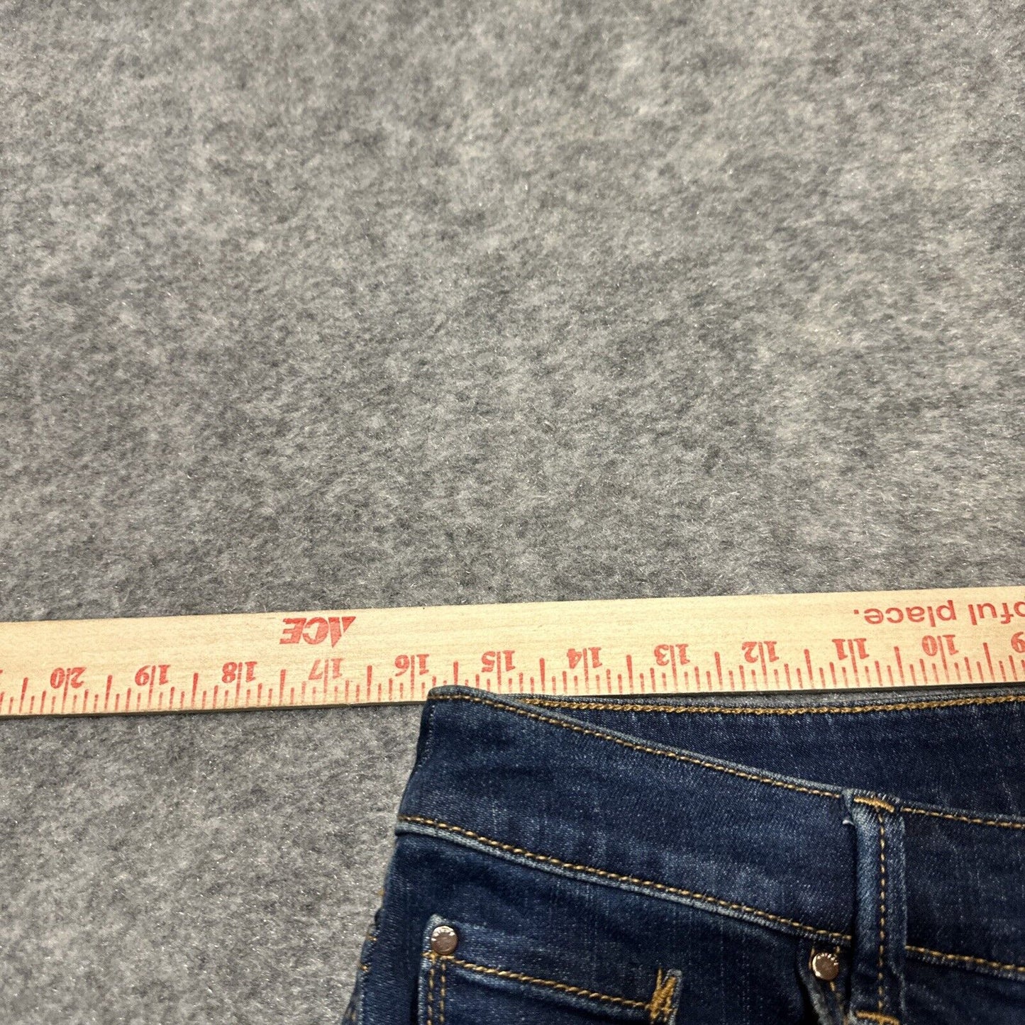 Chico's The Platinum Crop Women's Jeans Size 1 *US Size 12 / 31* Blue Dark Denim